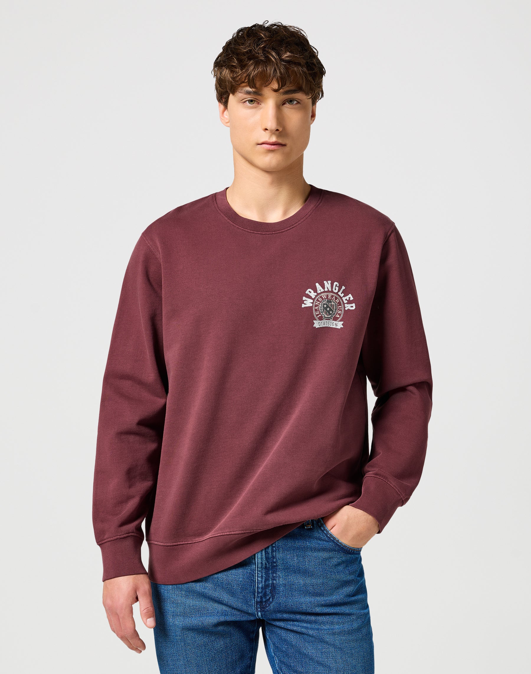 Crewneck Sweatshirt in Dahlia Sweatshirts Wrangler   