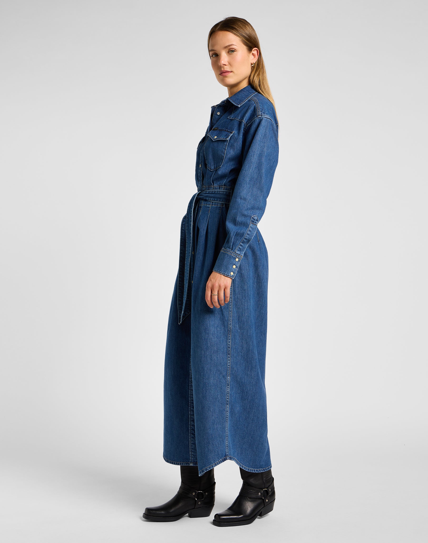 Belted Western Dress in Blue Fusion Kleider Lee   