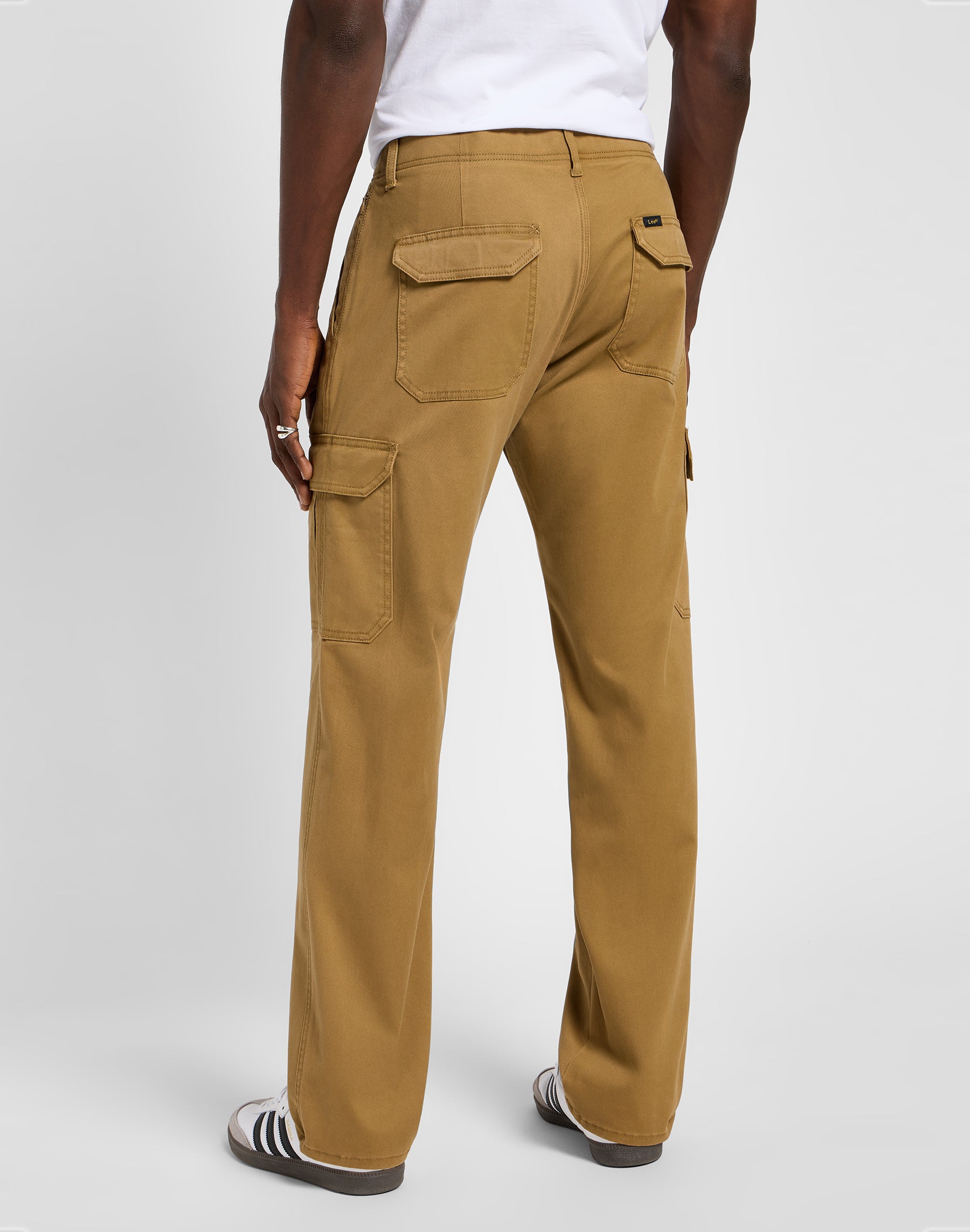 Cargo MVP in Acorn Hosen Lee   