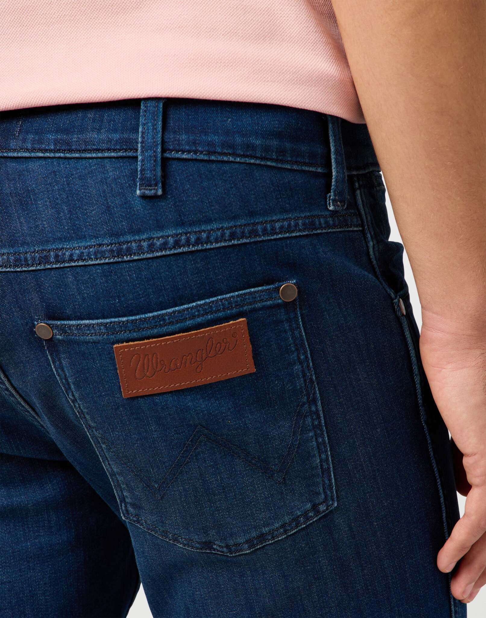 Greensboro in Metro Retro Jeans Wrangler