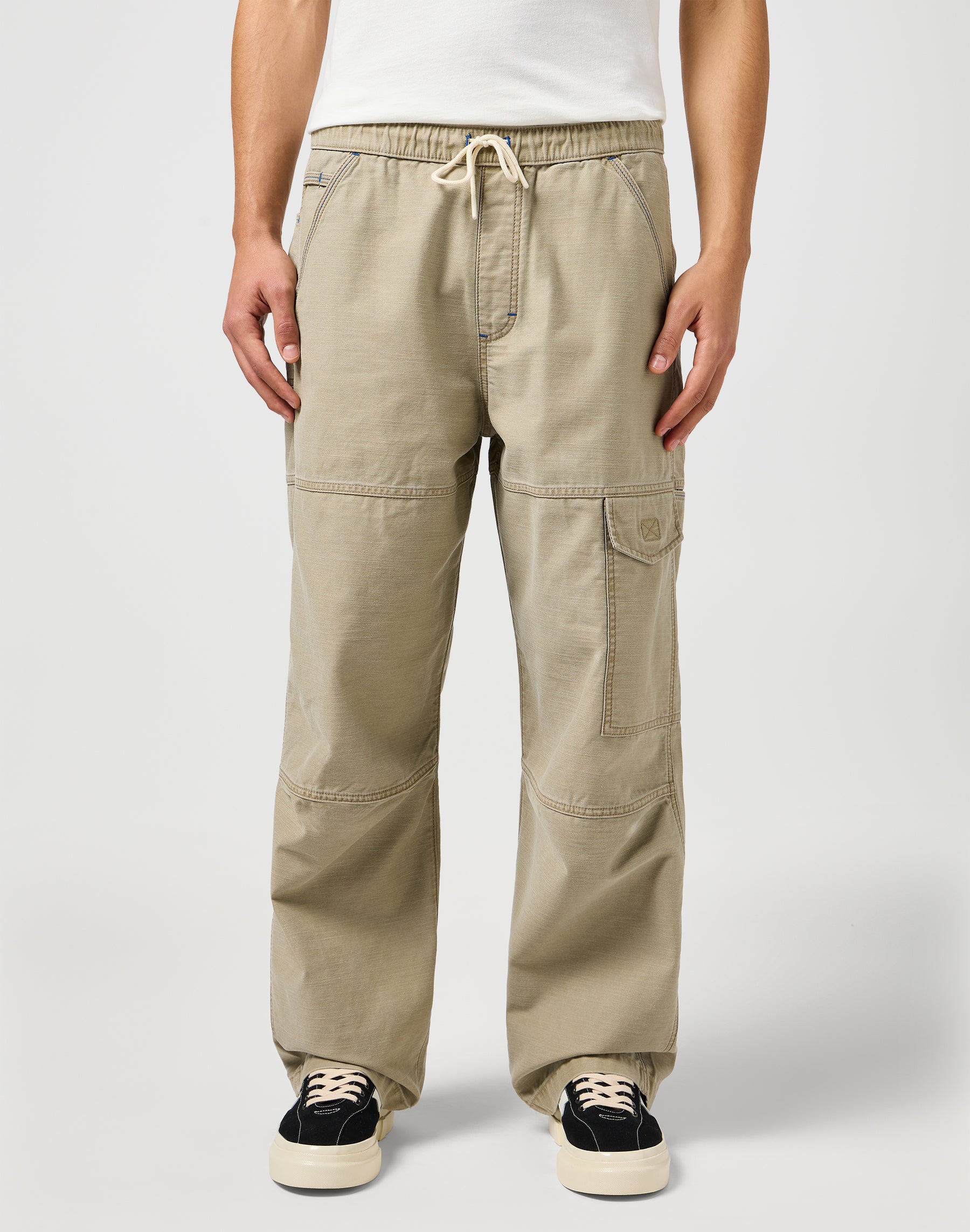 Drawstring Carpenter in Canyon Sand Hosen Wrangler