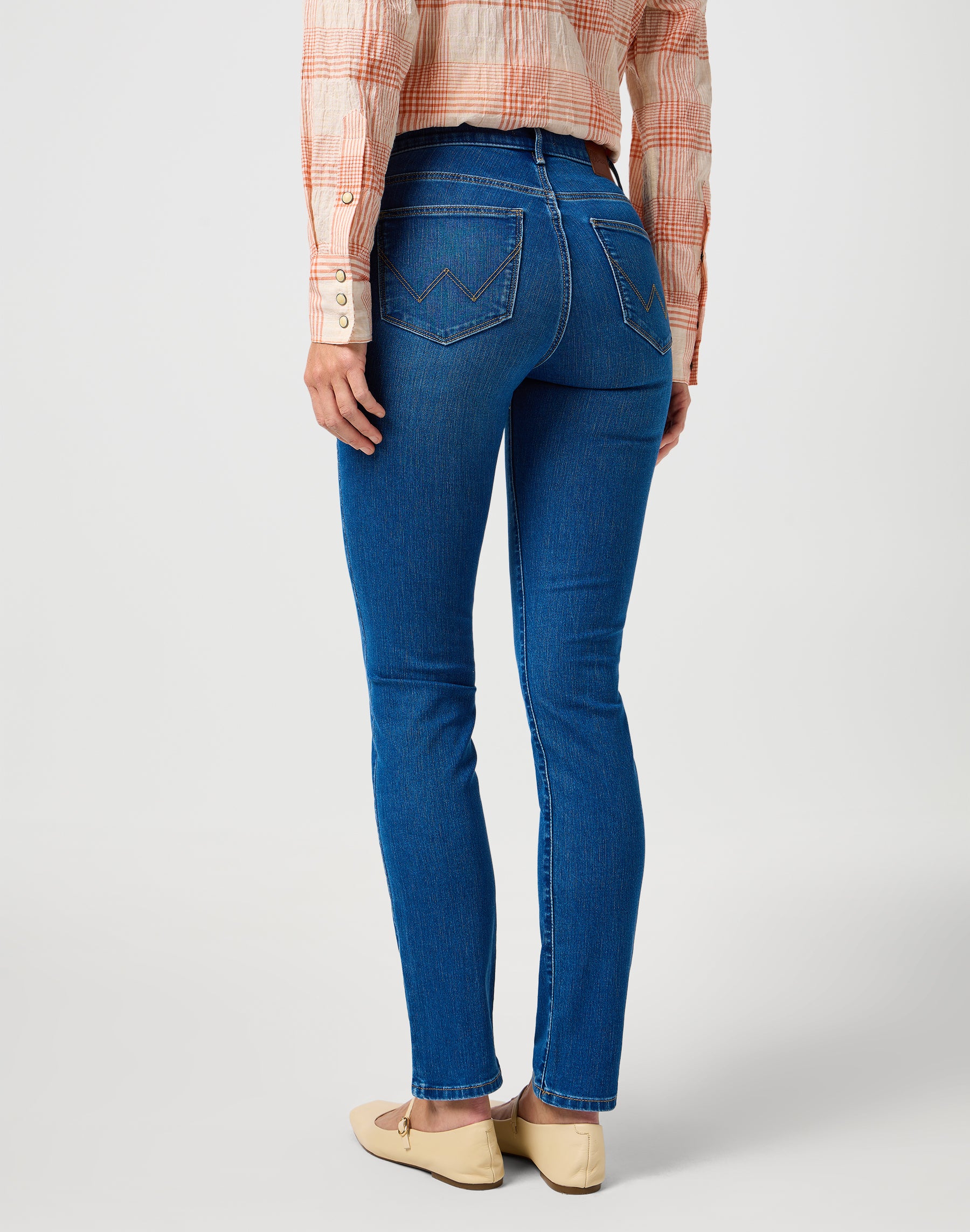 Slim in Serene Storm Jeans Wrangler