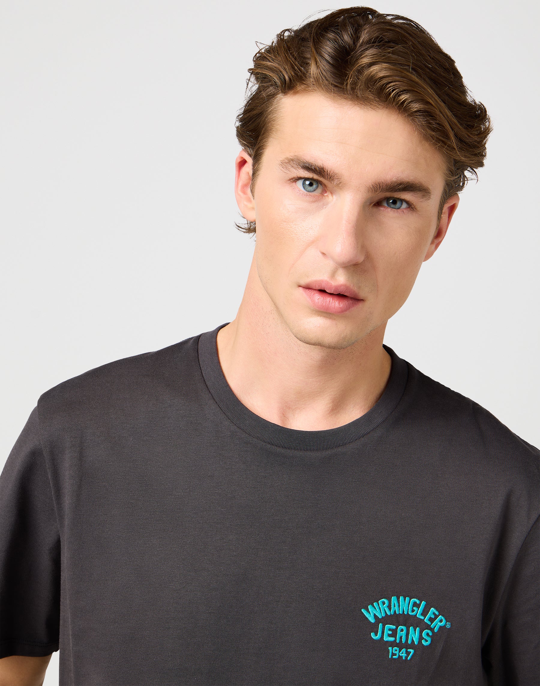 Small Logo Tee in Faded Black T-Shirts Wrangler