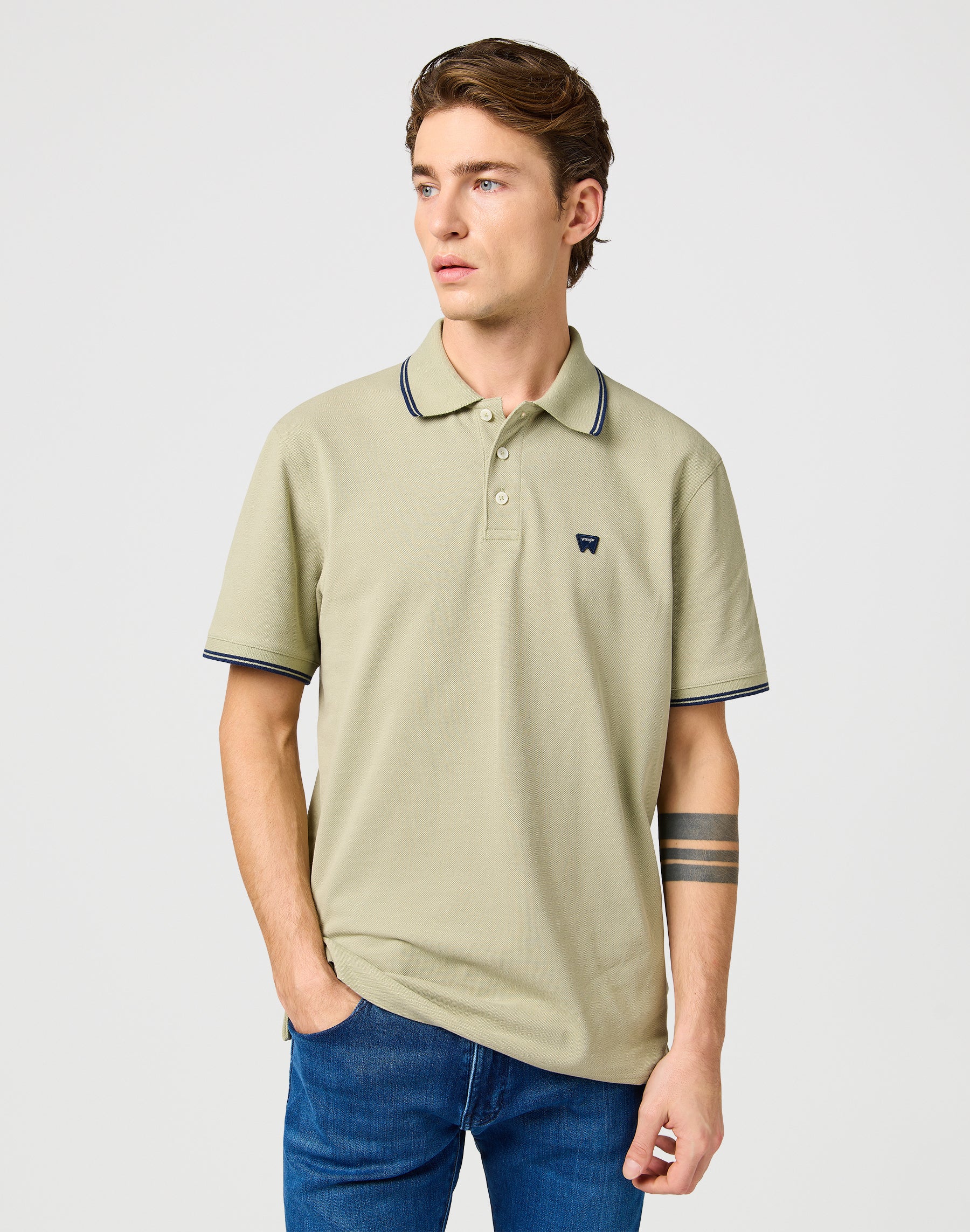 Polo Shirt in Tea T-Shirts Wrangler