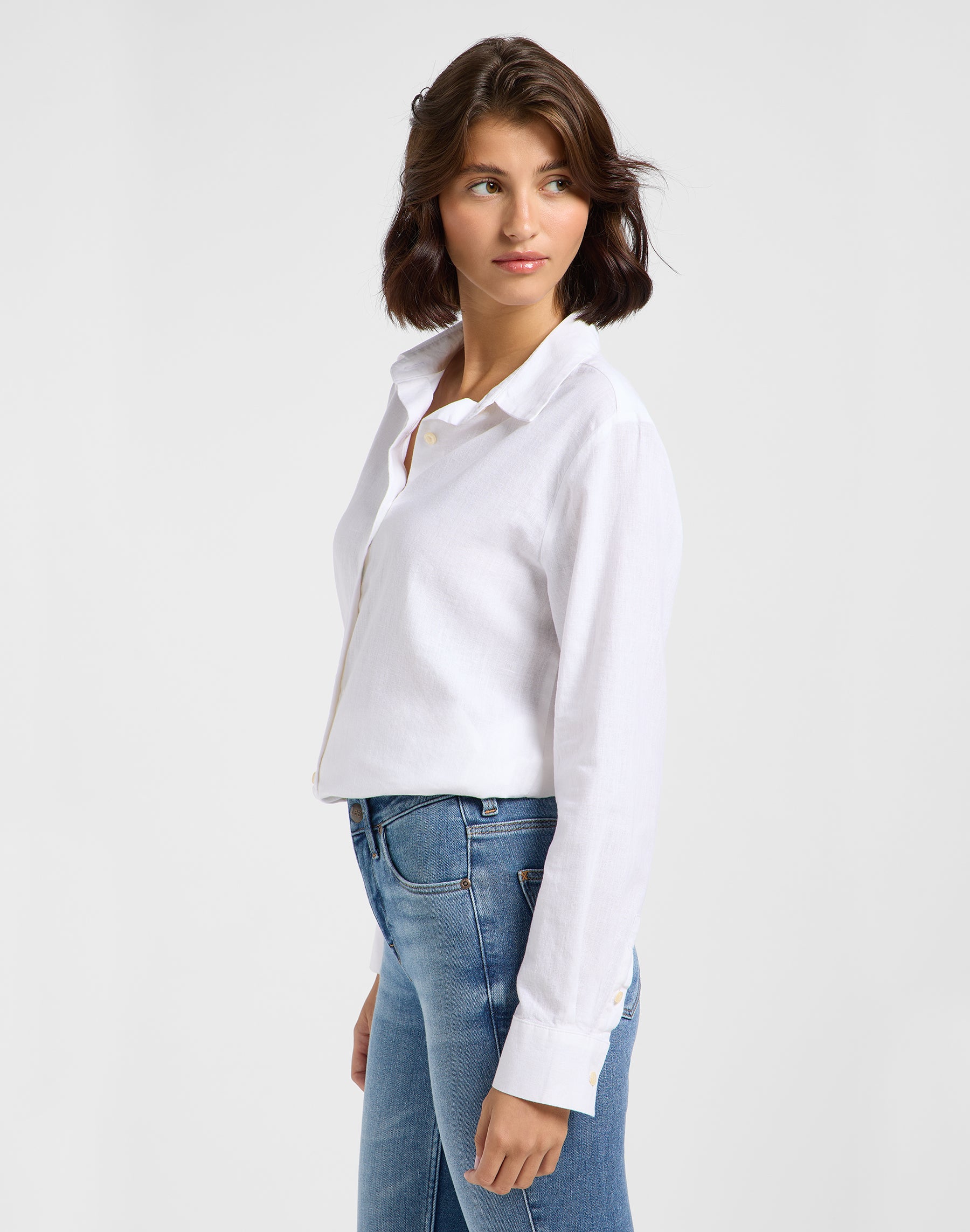 Pocketless Shirt in Bright White Hemden Lee