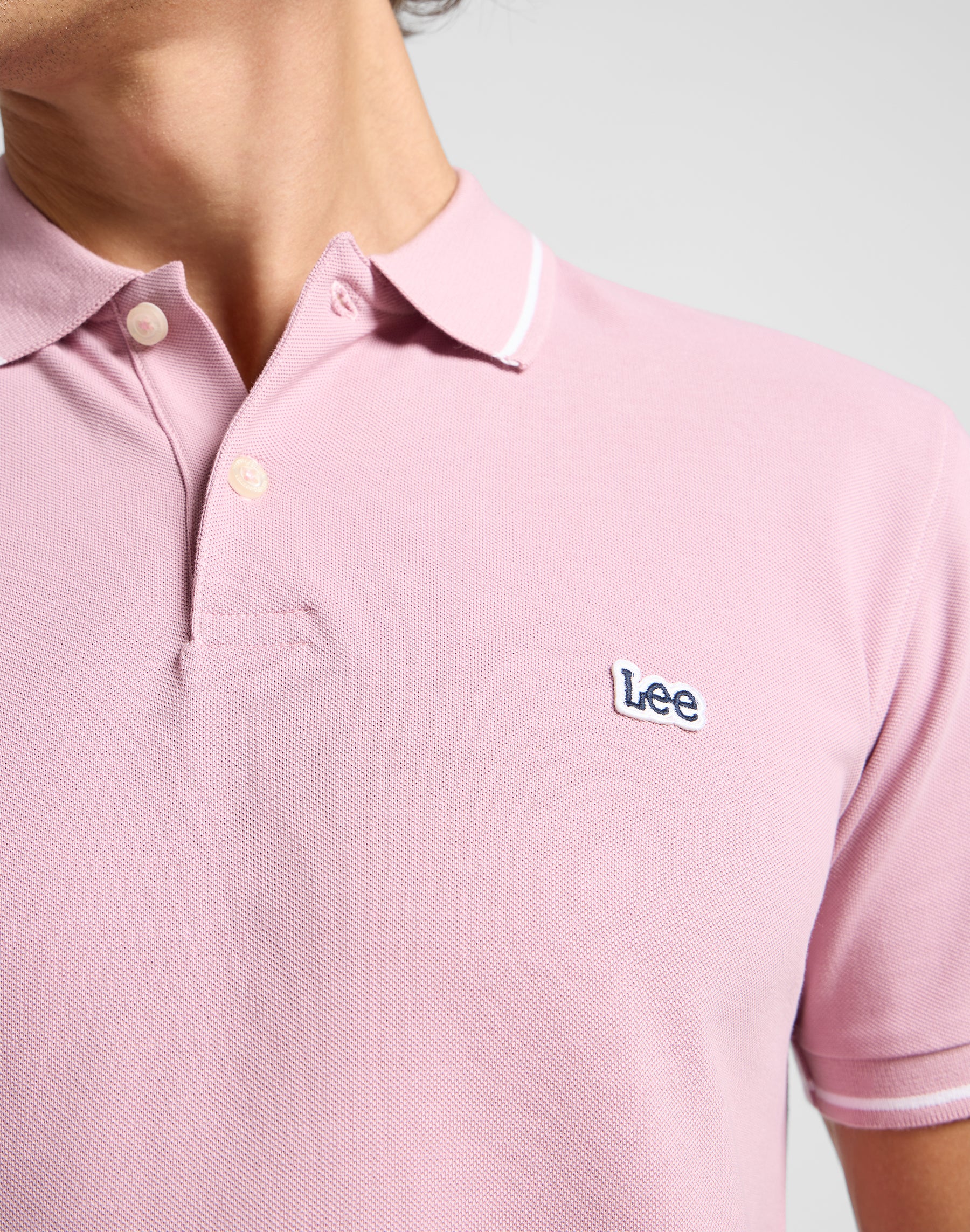 Pique Polo in Soft Mauve T-Shirts Lee