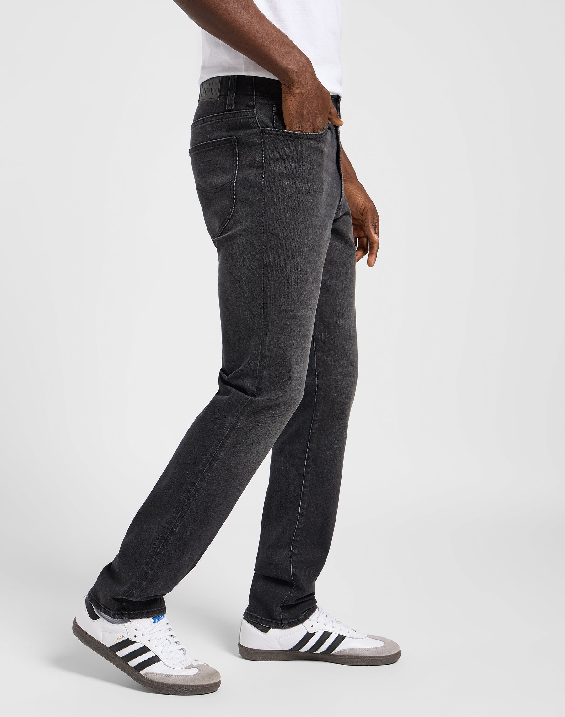 Slim Fit Mvp in Moonbeam Jeans Lee