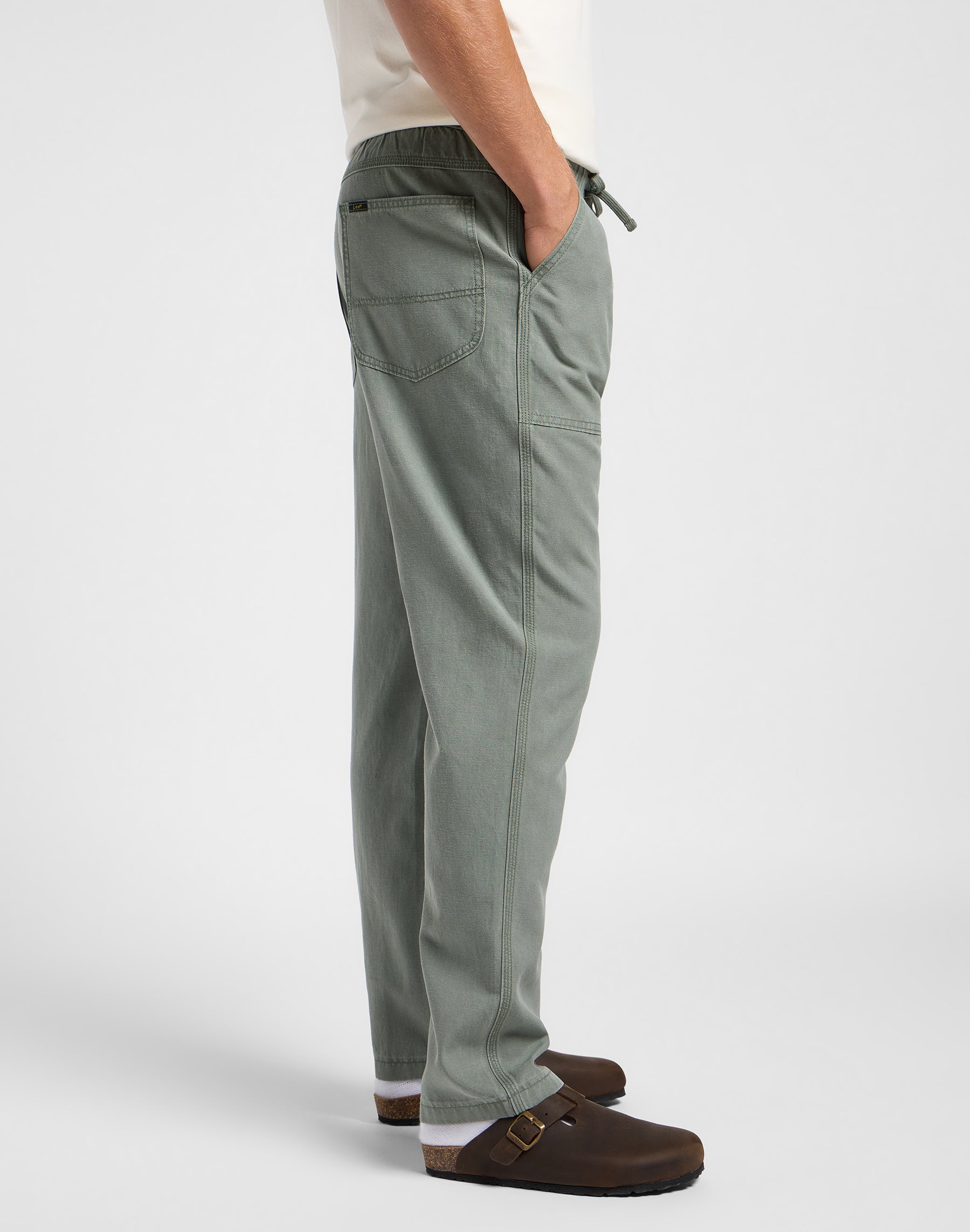 Utility Drawstring Pant in Olive Grove Hosen Lee