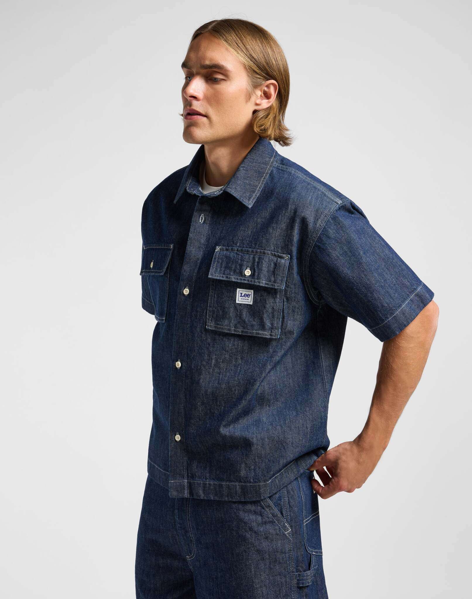 Shortsleeve Workwear Shirt in Rinse Wash Hemden Lee
