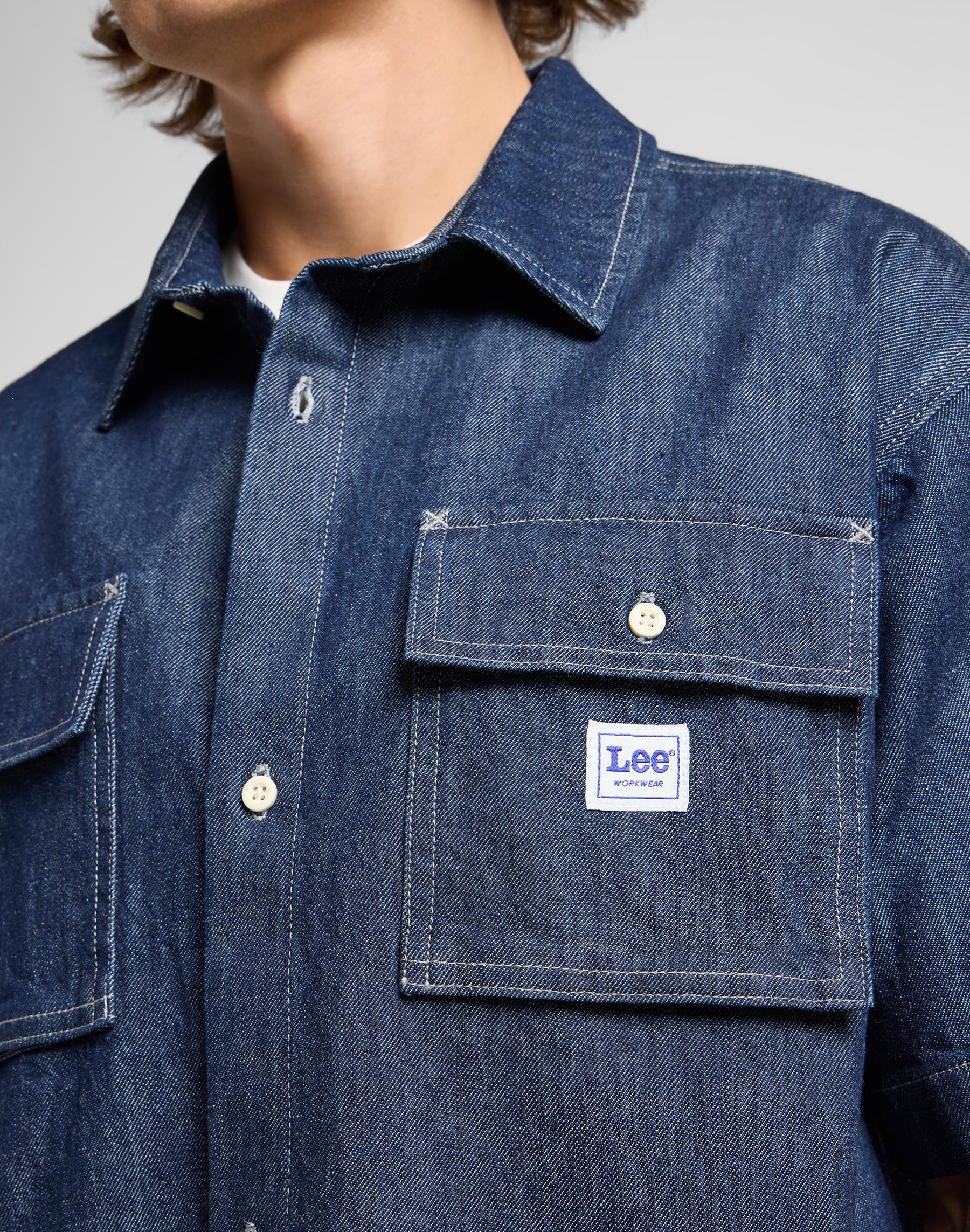 Shortsleeve Workwear Shirt in Rinse Wash Hemden Lee