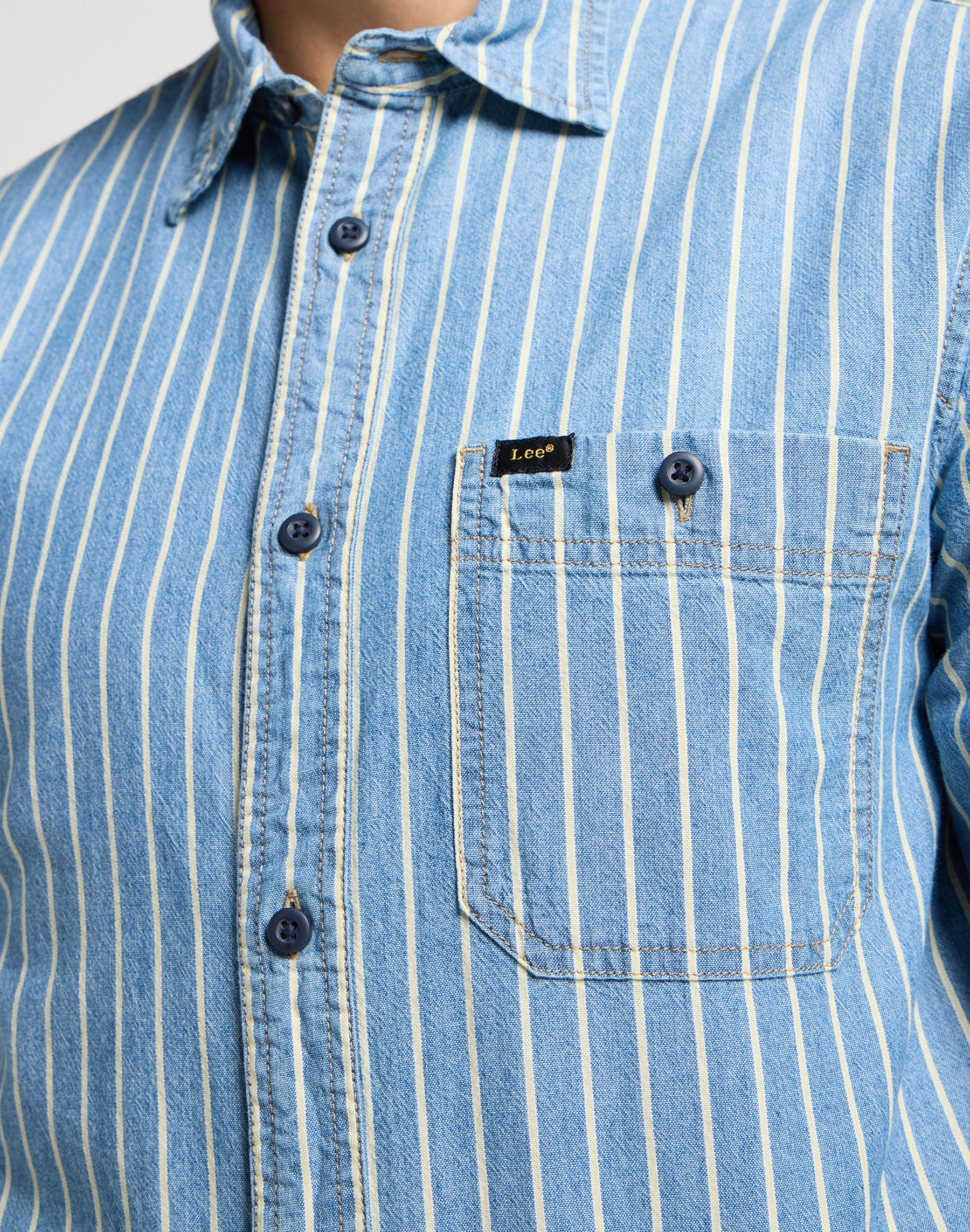 Leesure Shirt in Indigo Dobby Hemden Lee