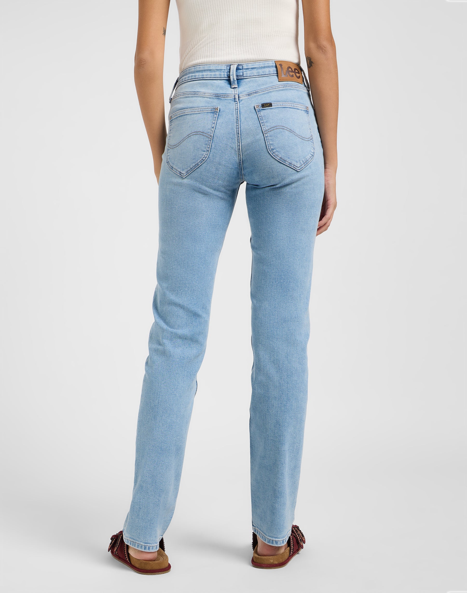 Marion Straight in Light Azul Jeans Lee