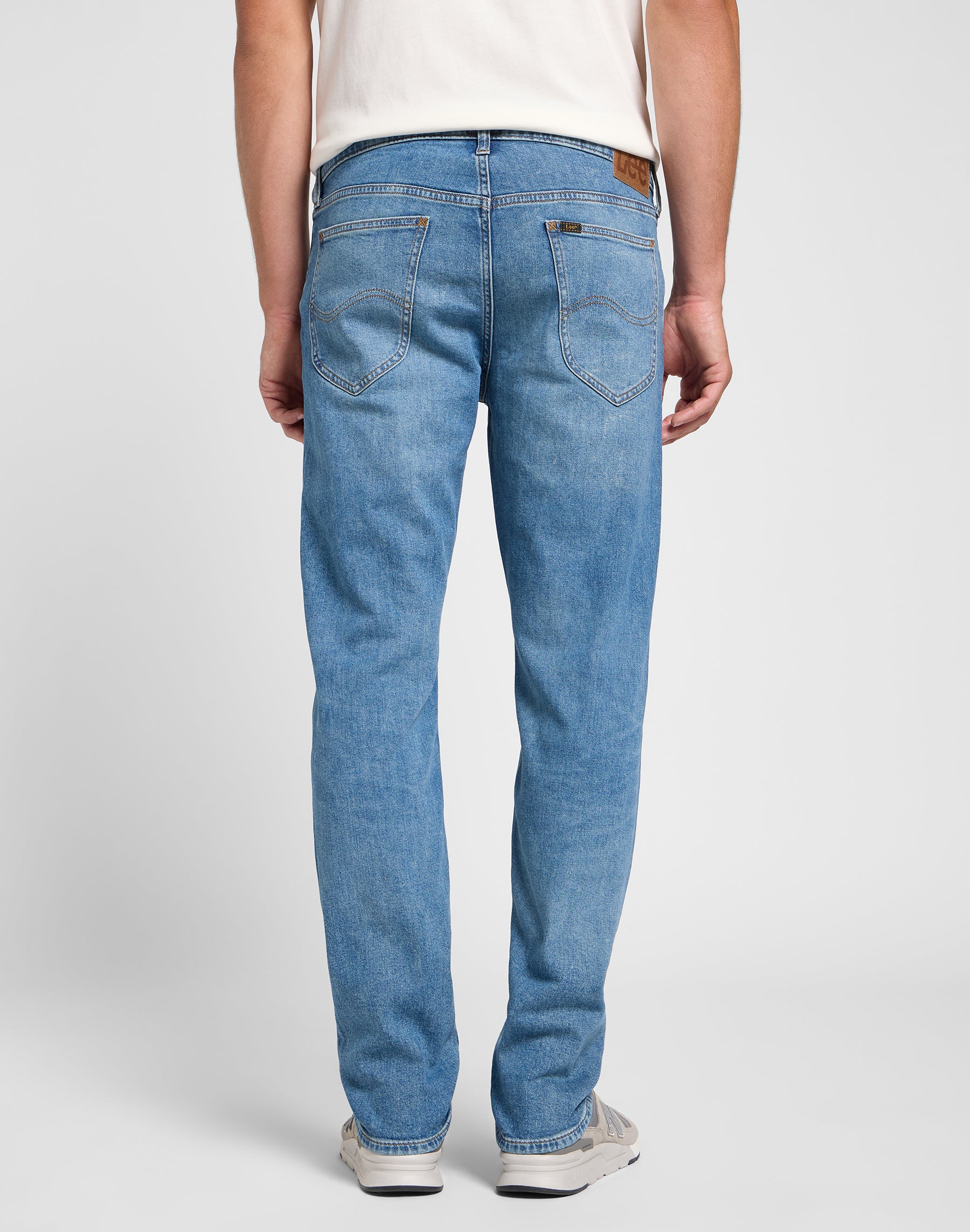 Daren Zip Fly in Summer Fun Jeans Lee