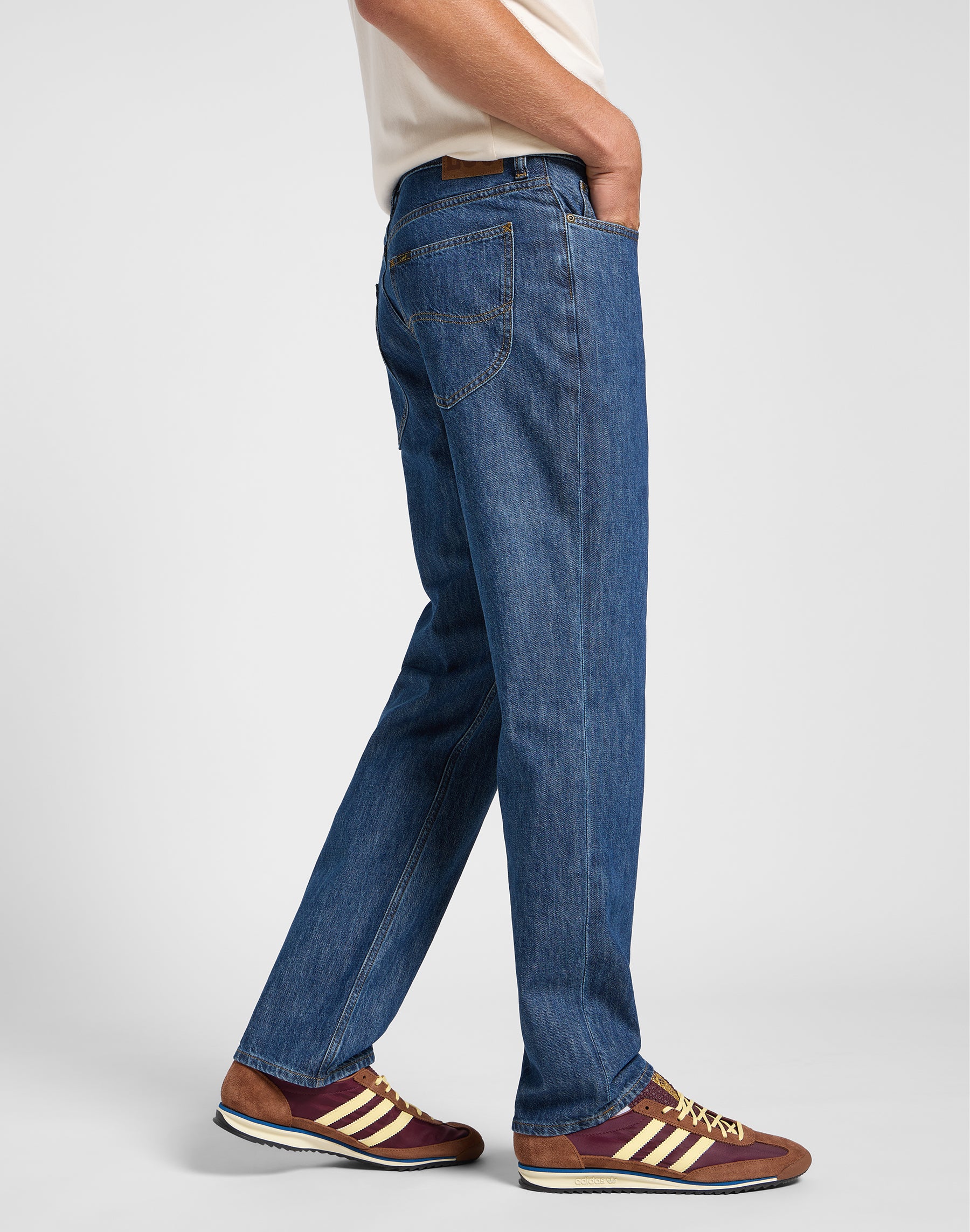 West in Skater Stone Jeans Lee