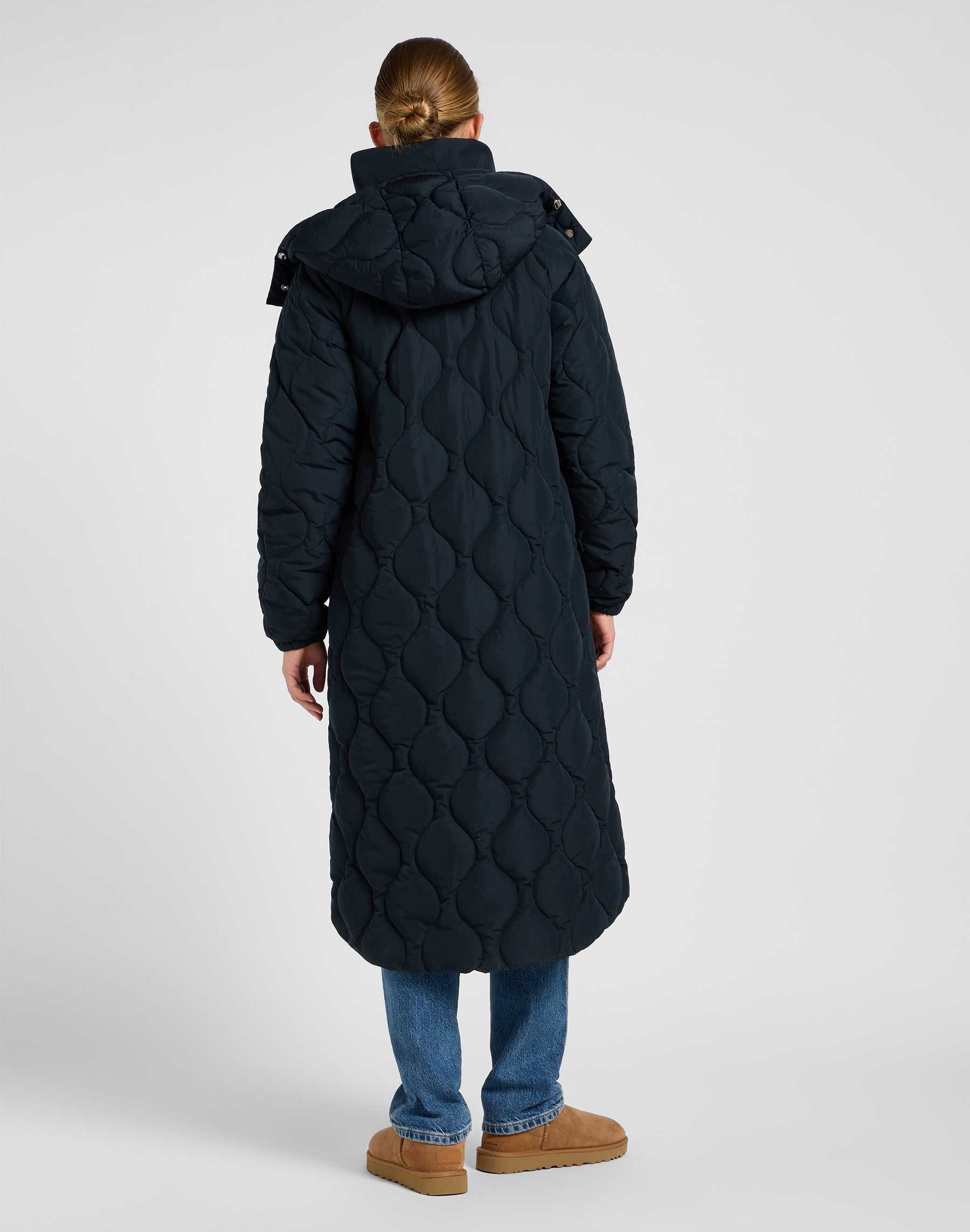 Long Puffer in Unionall Black Jacken Lee