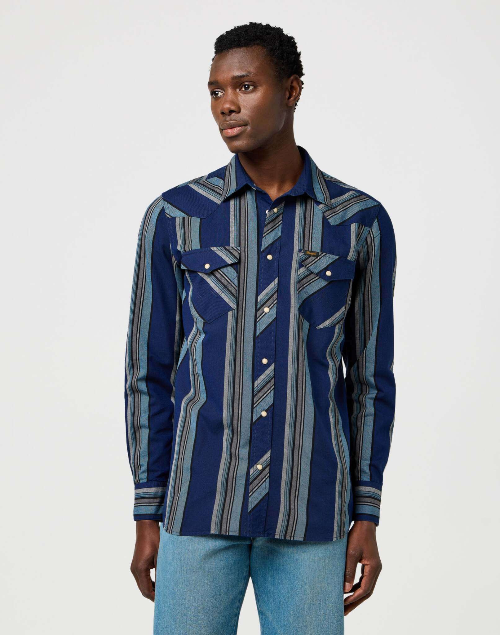 Western Indigo Shirt in Vintage Blue Hemden Wrangler