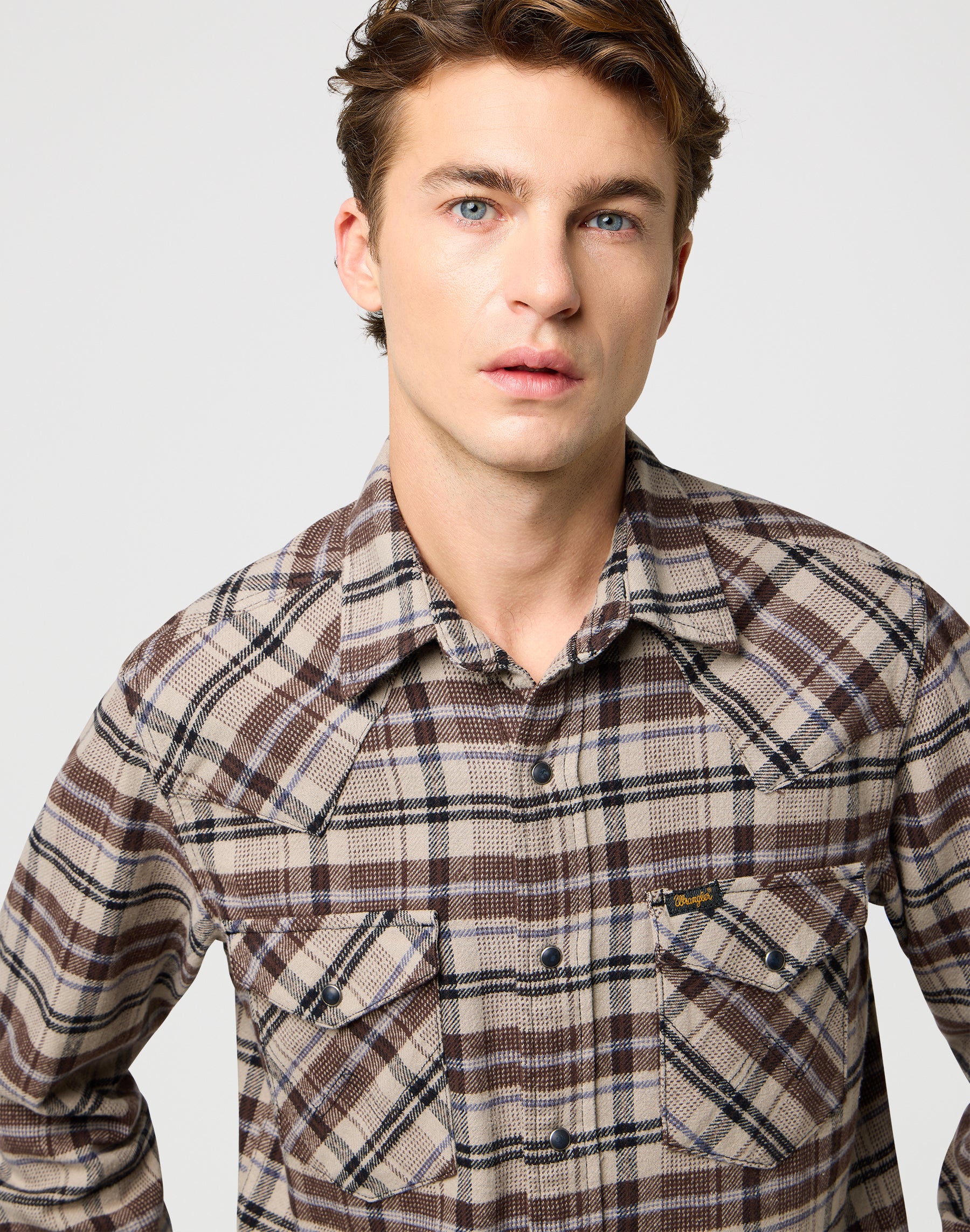 Western Shirt in Rich Black Hemden Wrangler