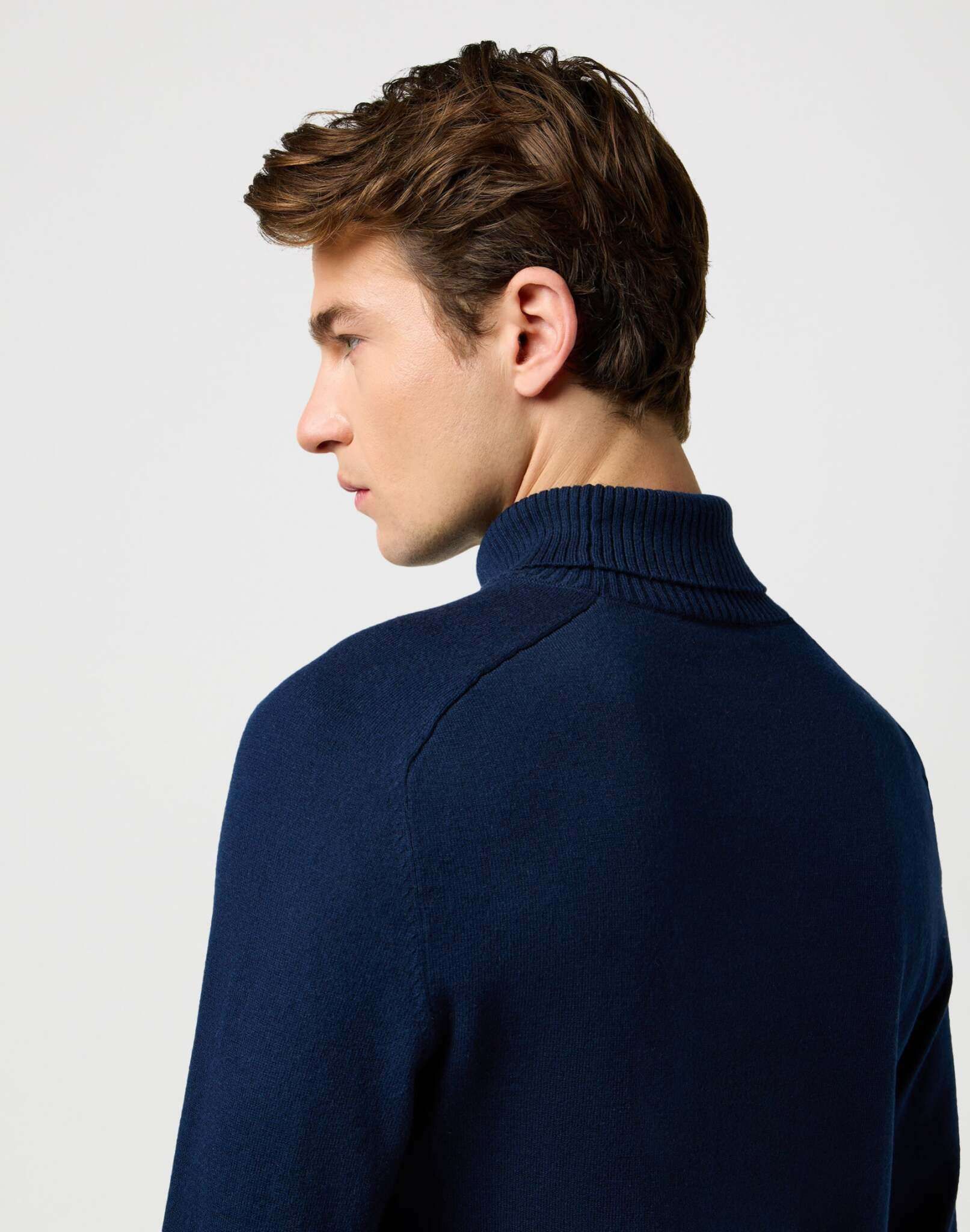 Turtleneck in Navy Pullover Wrangler