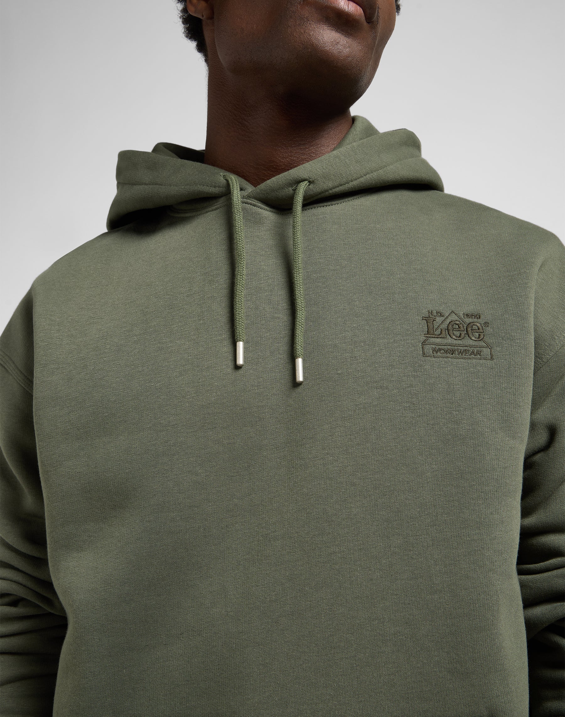 Ww Essential Hoodie in Oak Moss Kapuzenpullover Lee