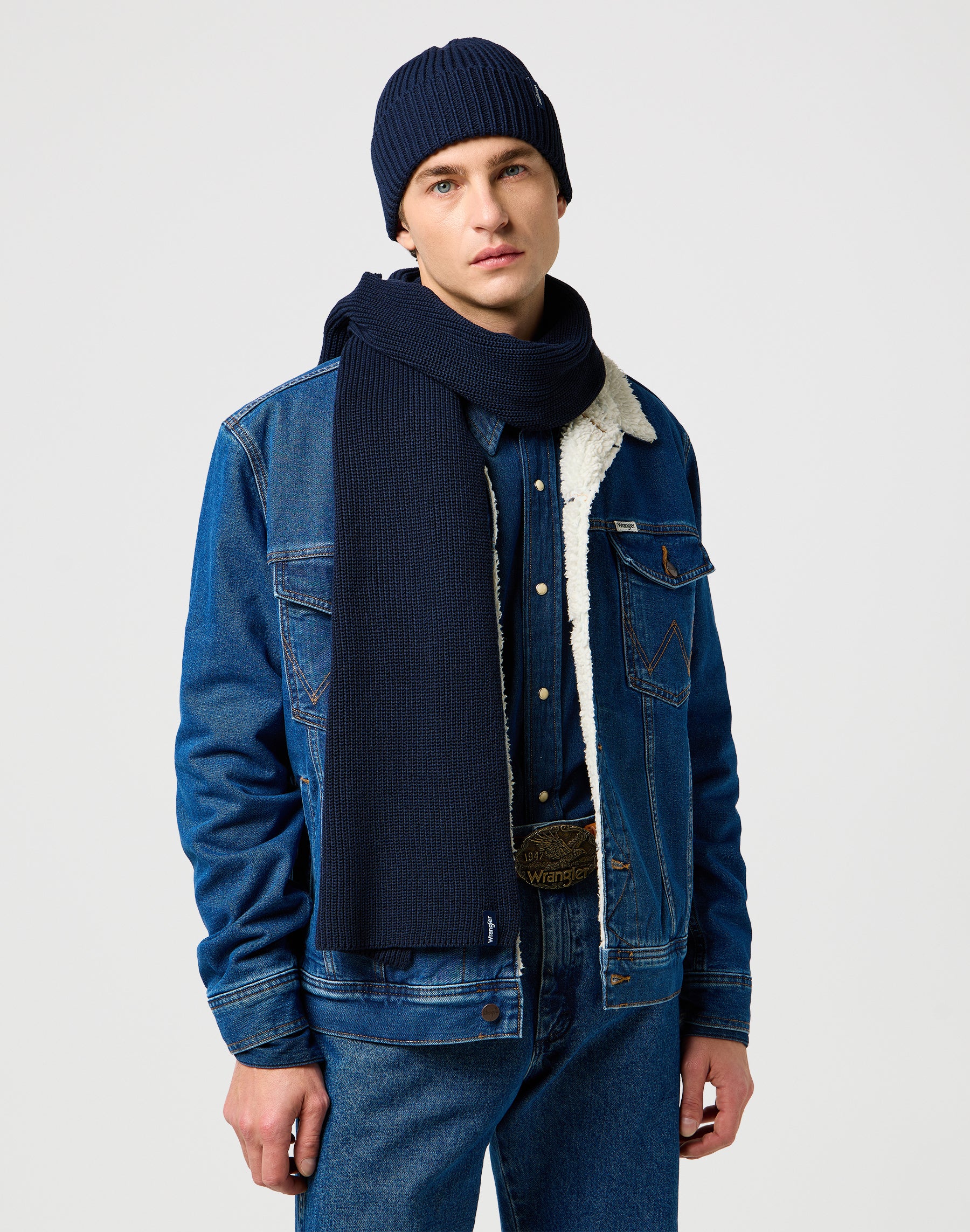 Scarf Beanie Set in Dark Navy Schals Wrangler