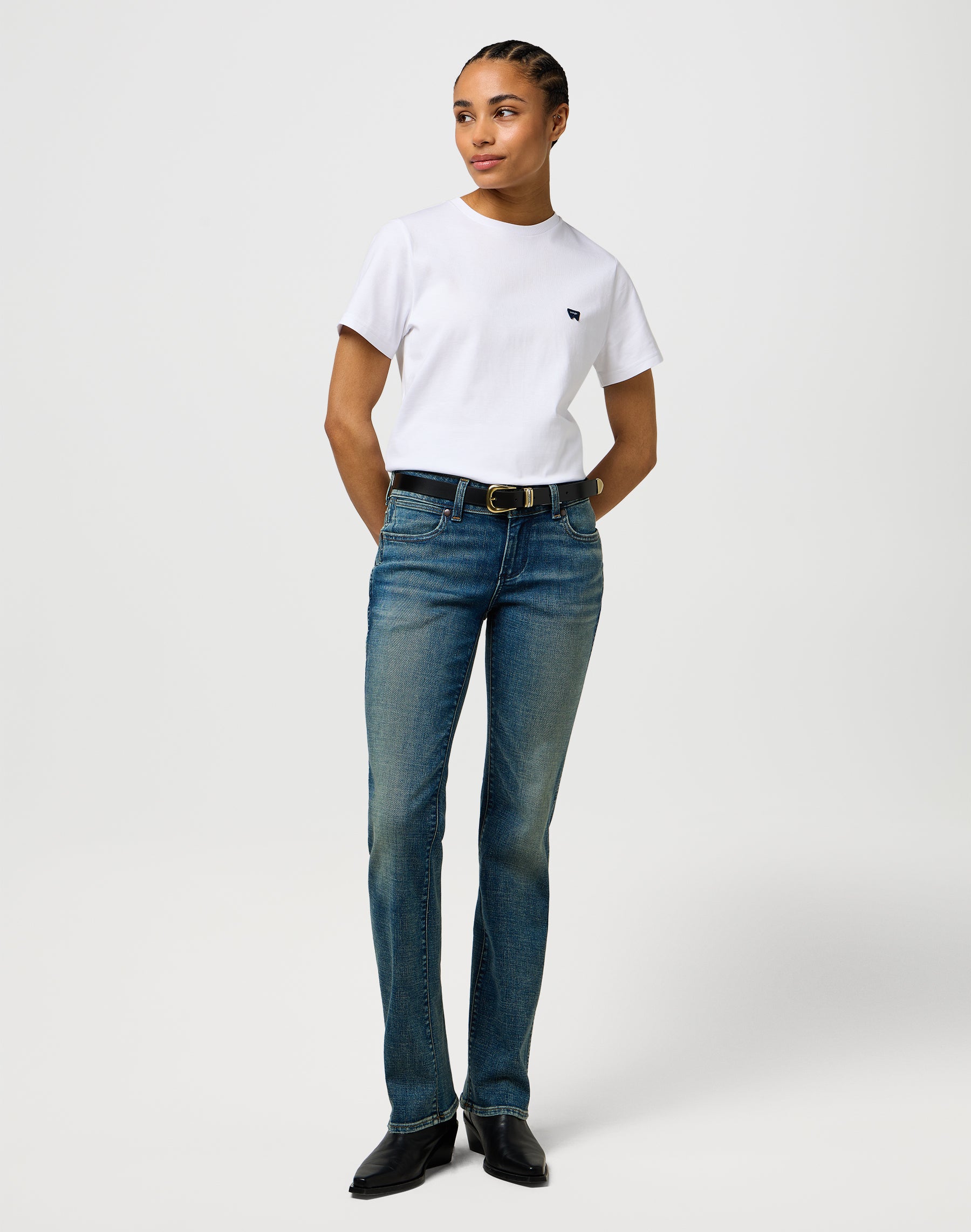 Sign Off Tee in White T-Shirts Wrangler