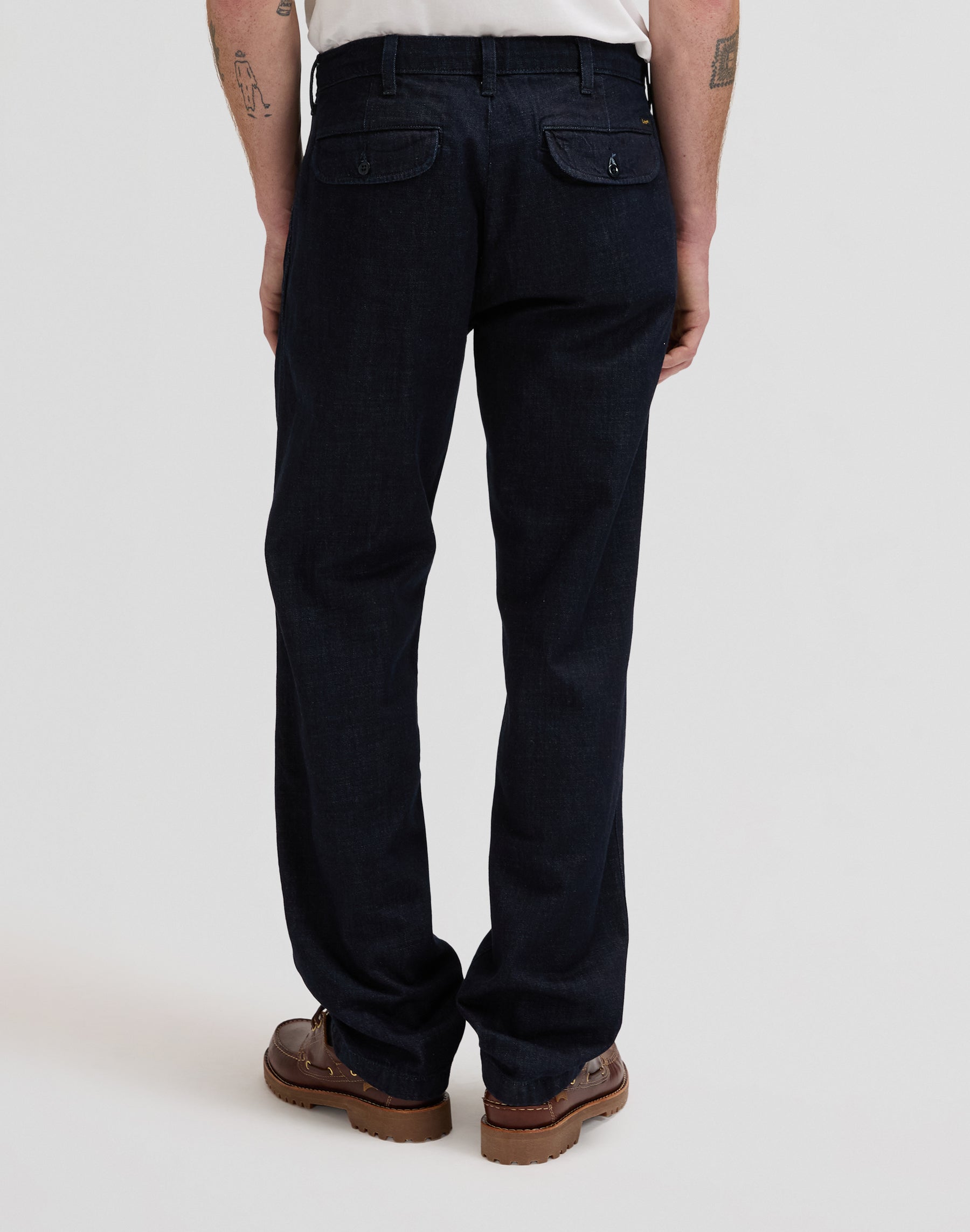 Pleated Chino in Rinse Hosen Lee