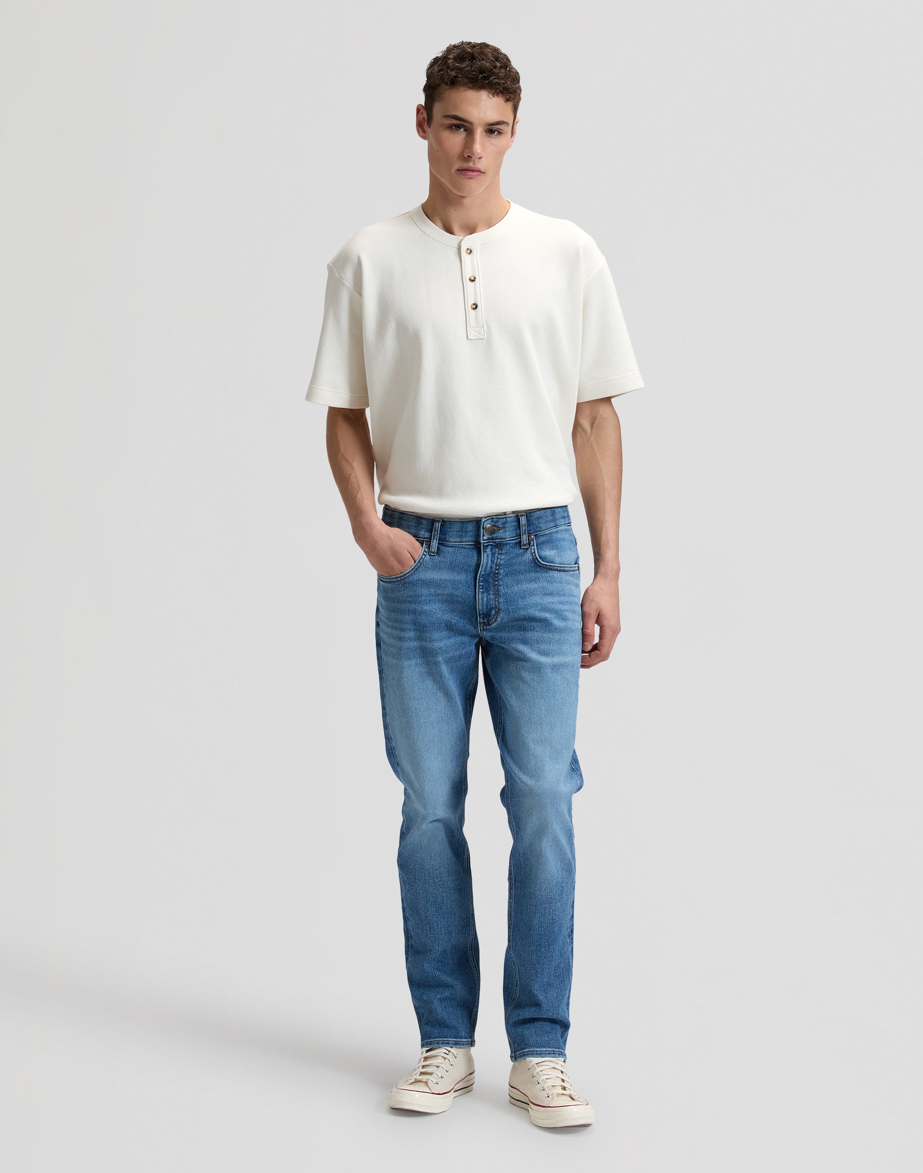 Daren in Ernie Jeans Lee