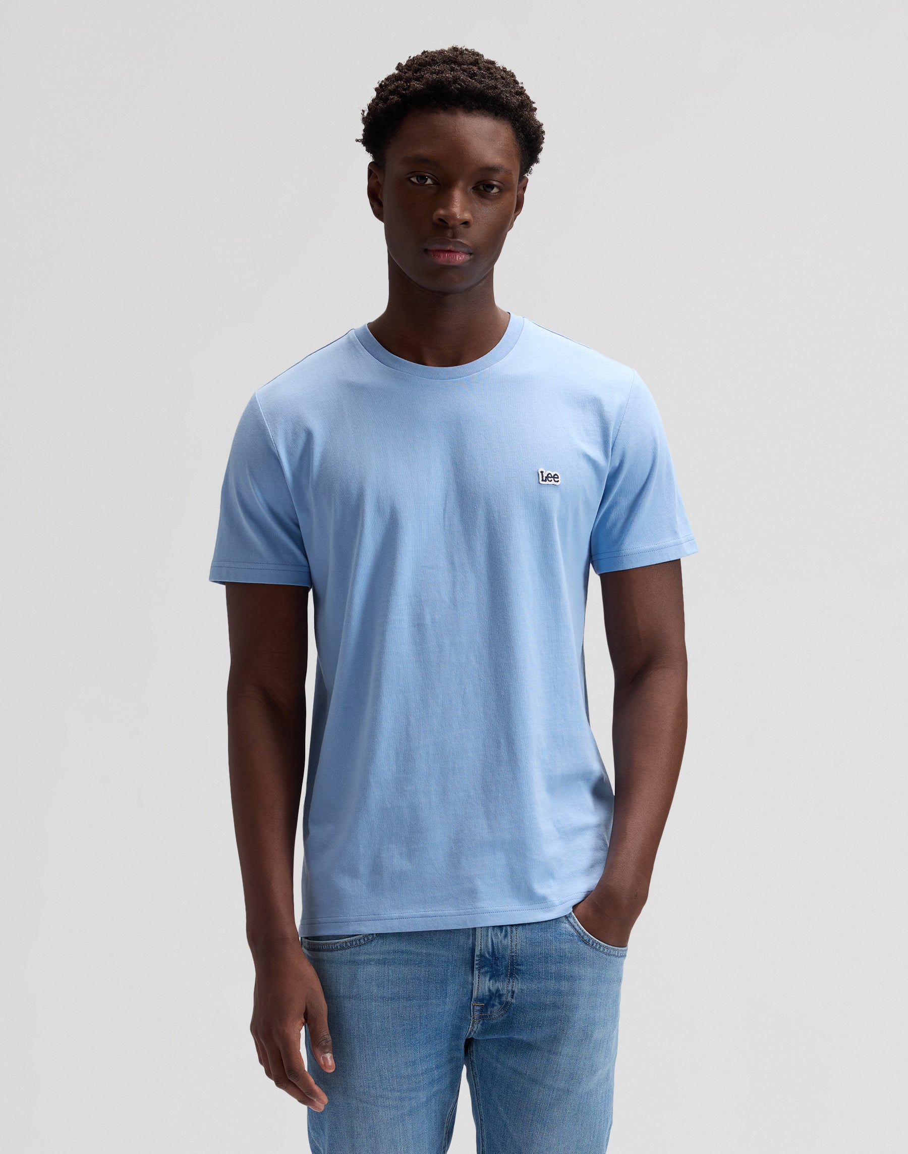 Ss Patch Logo Tee in Halogen