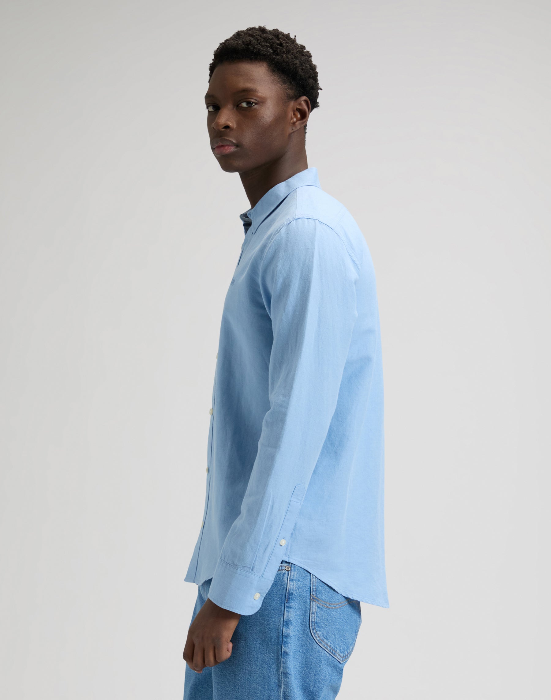 Lee Shirt in Halogen