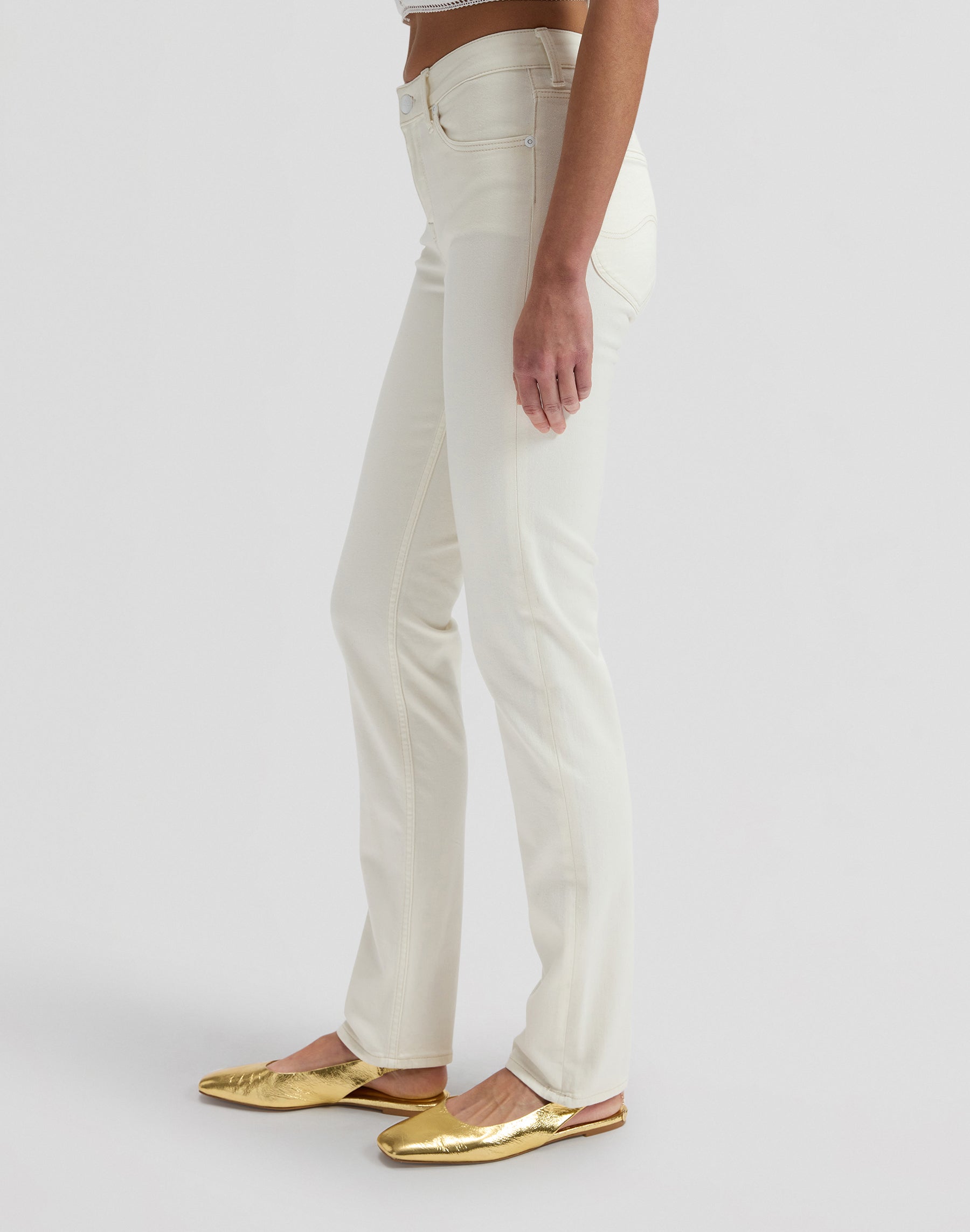 Marion in Half Awake Jeans Lee