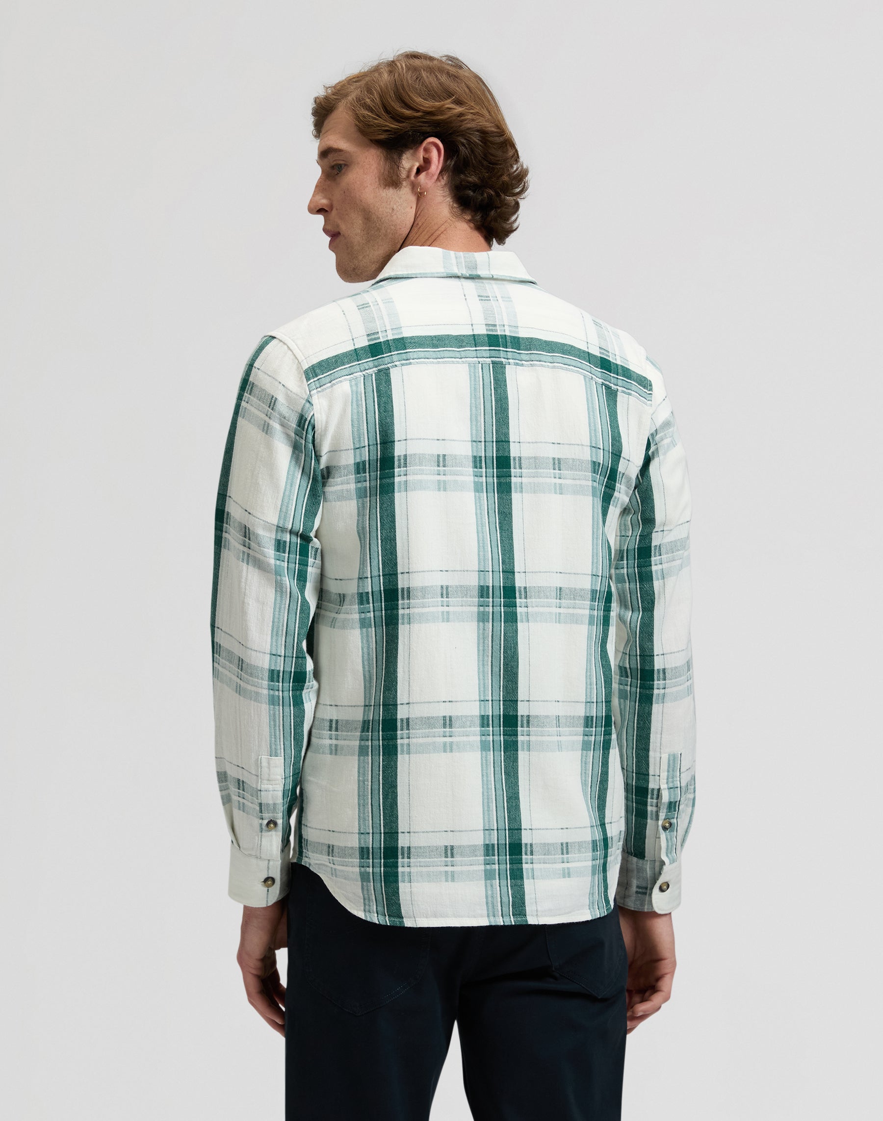 Leesure Shirt in Algae Plaid Hemden Lee