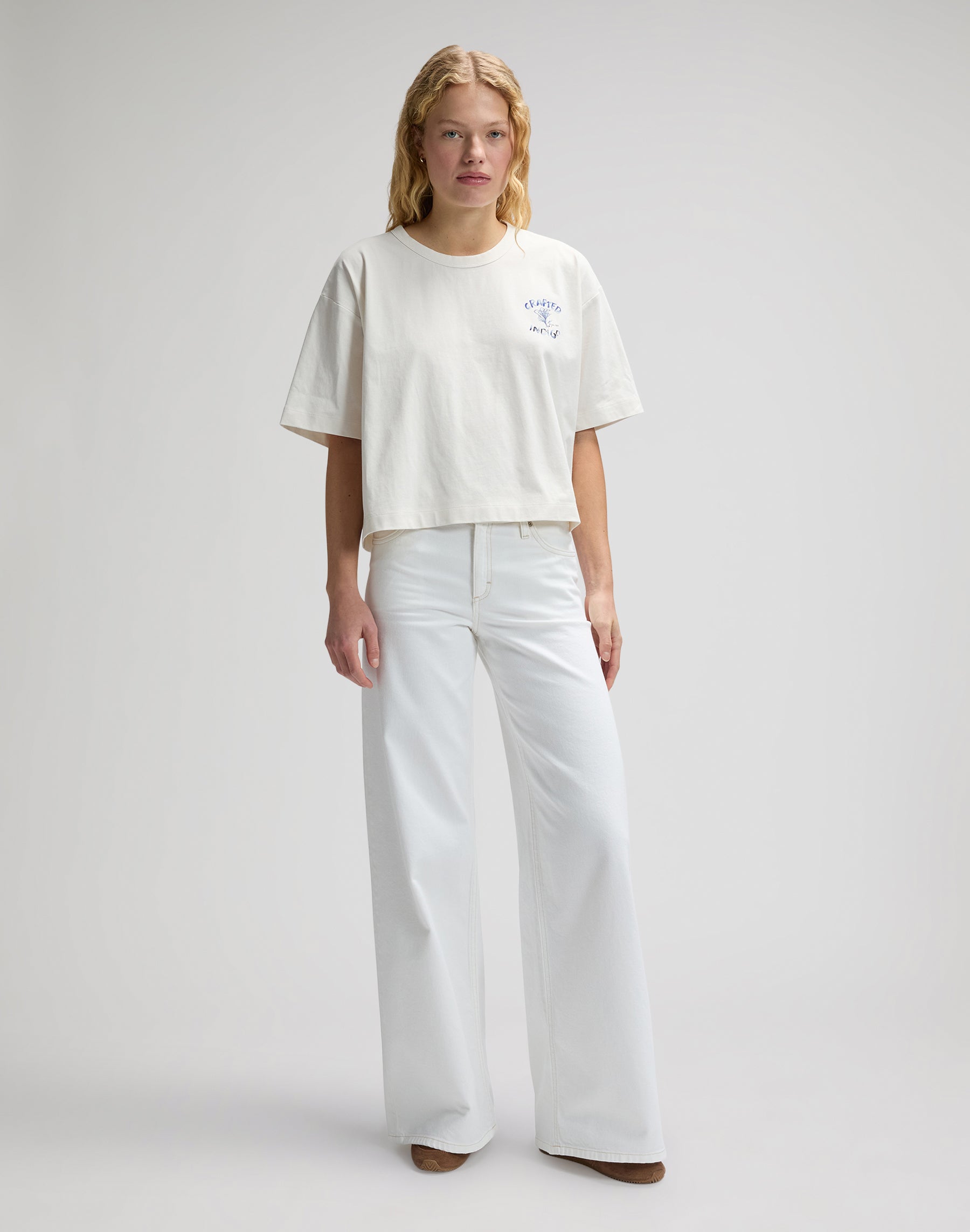 Lee Tee in Ecru T-shirts Lee