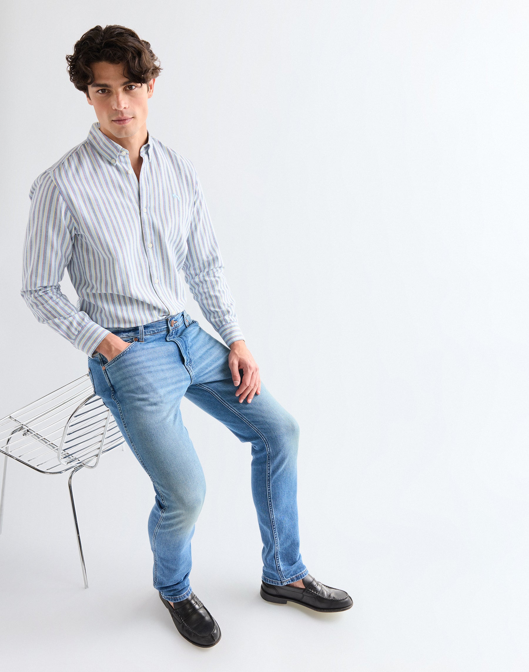 Greensboro en Harbor Blue Jeans Wrangler