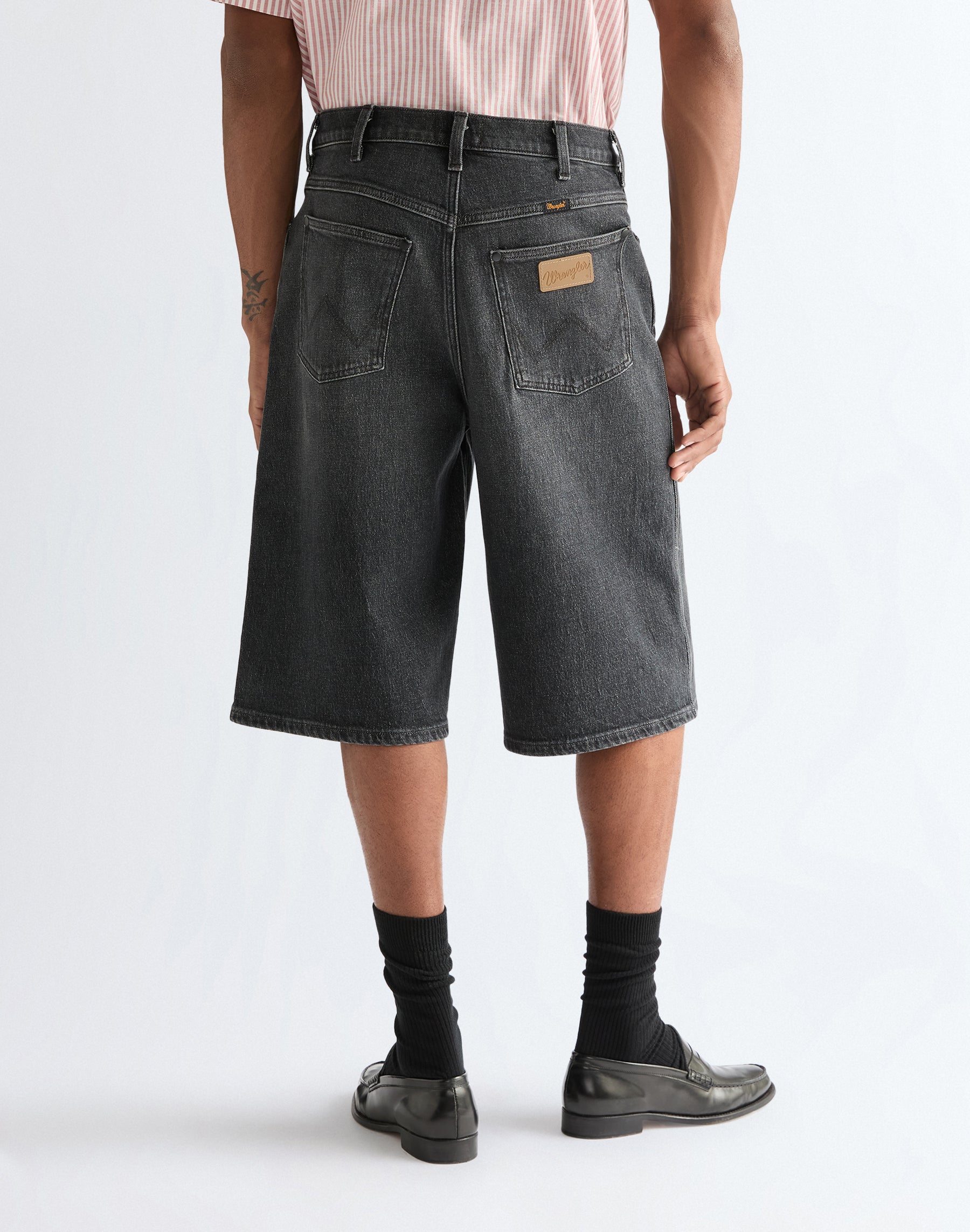 Jort Shorts in Iron Fawn Jeansshorts Wrangler
