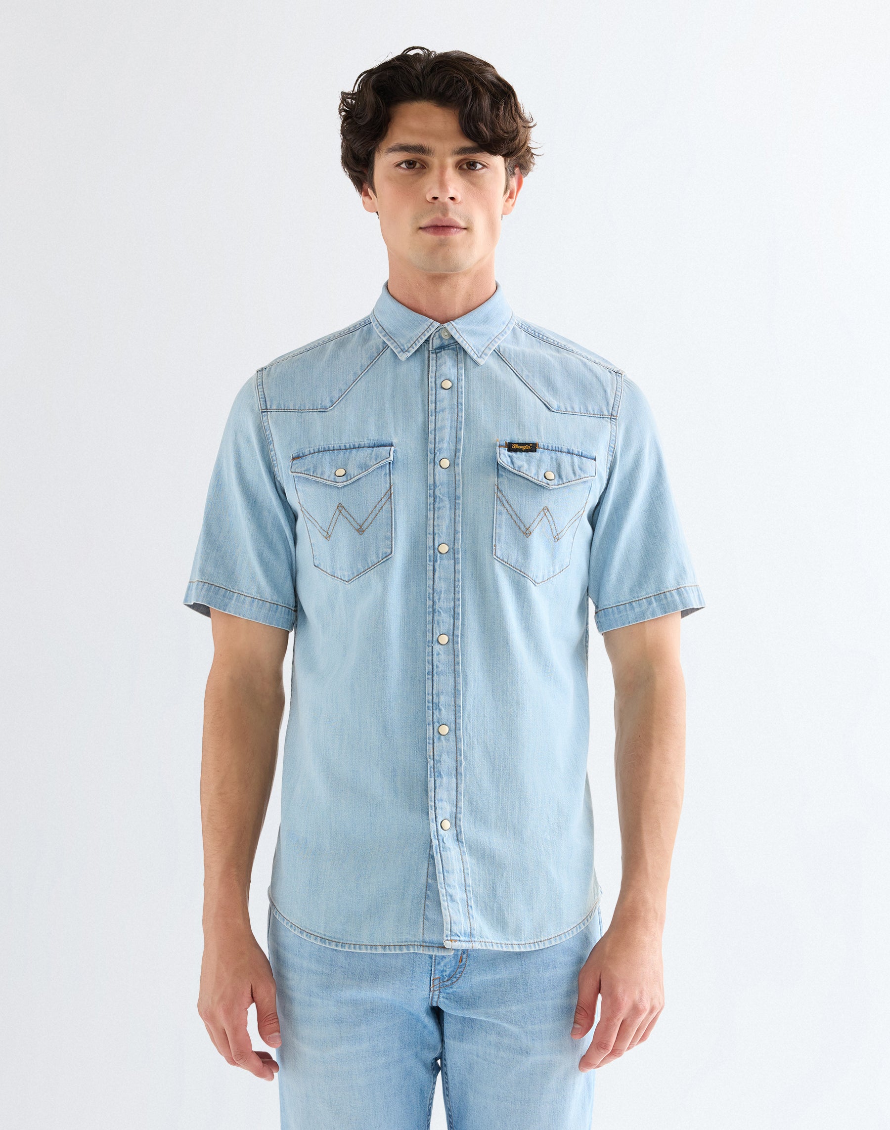 Shortsleeve Western Shirt in Riverbank Hemden Wrangler