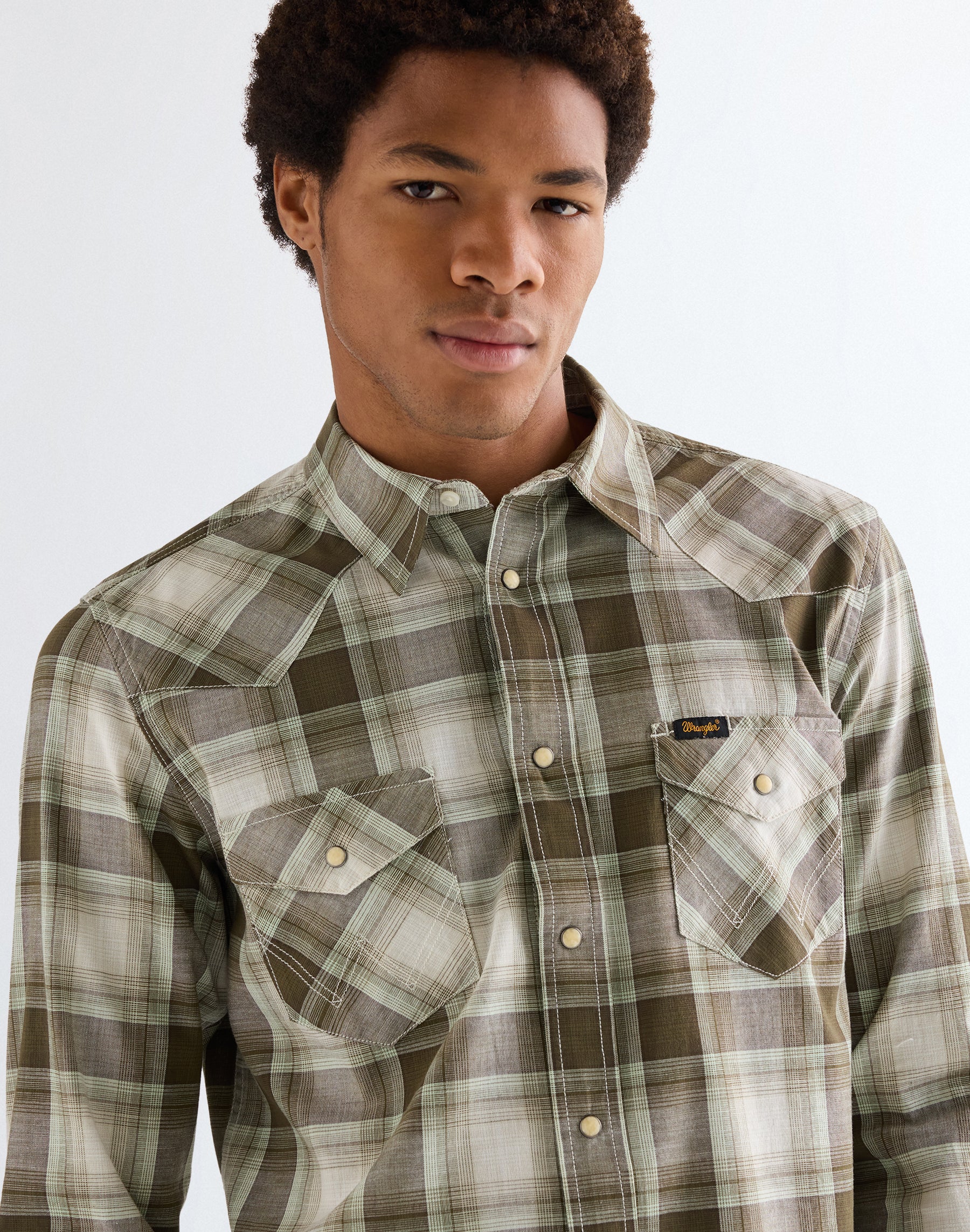 Western Shirt in Green Tan Hemden Wrangler