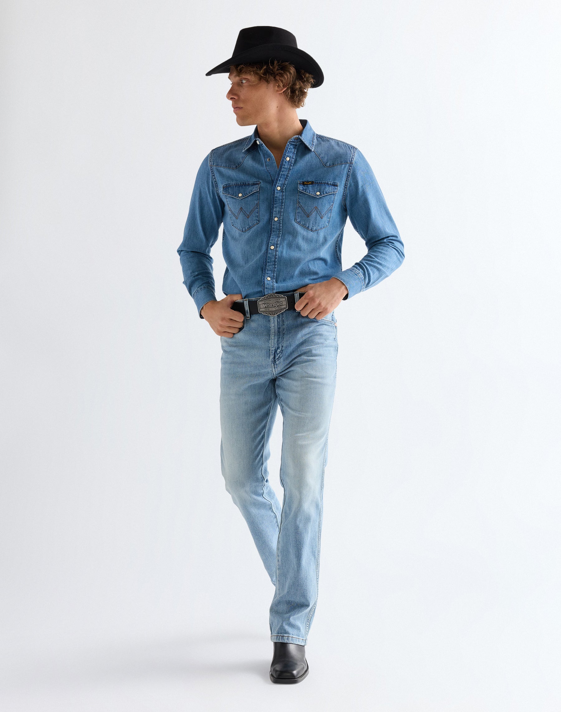 Western Shirt in Mid Light Wash Hemden Wrangler