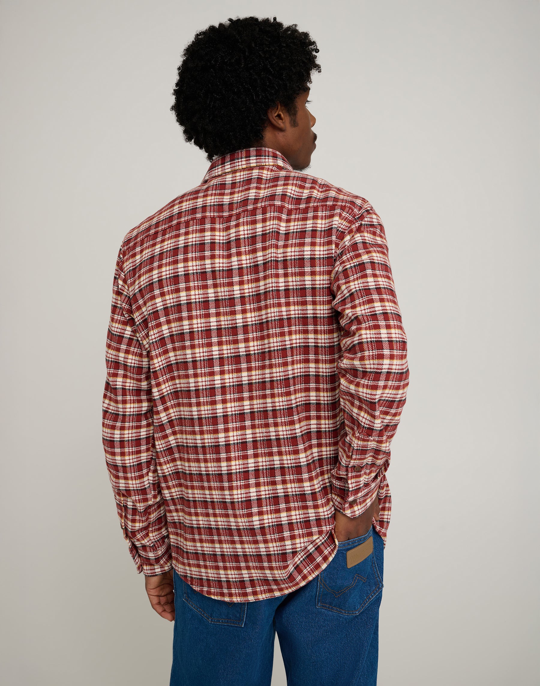 Will Shirt in Fired Brick Hemden Wrangler