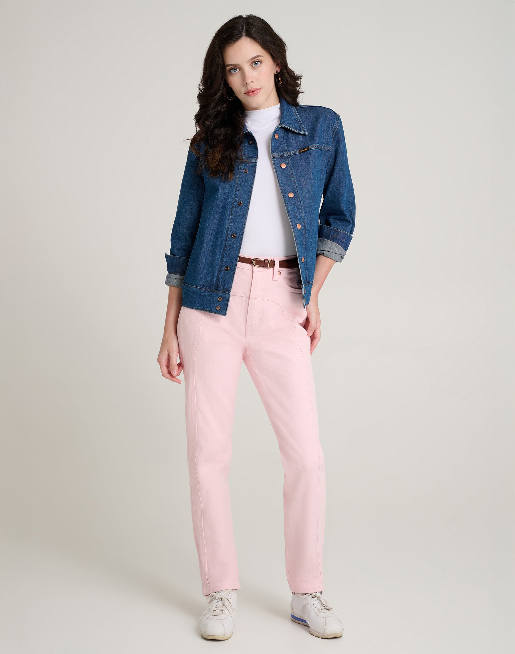 Nancy Jean in Light Pink Jeans Wrangler