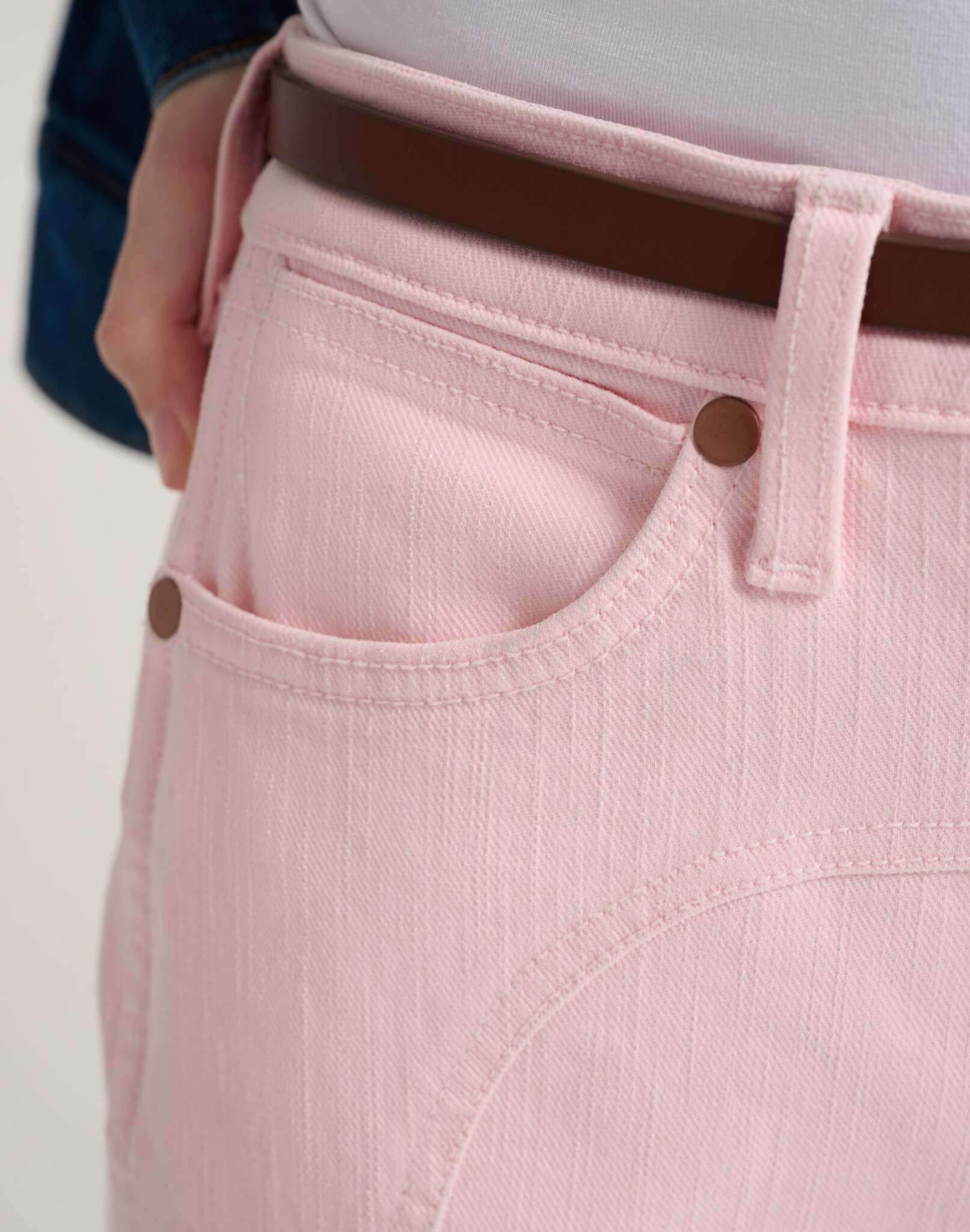Nancy Jean in Light Pink Jeans Wrangler