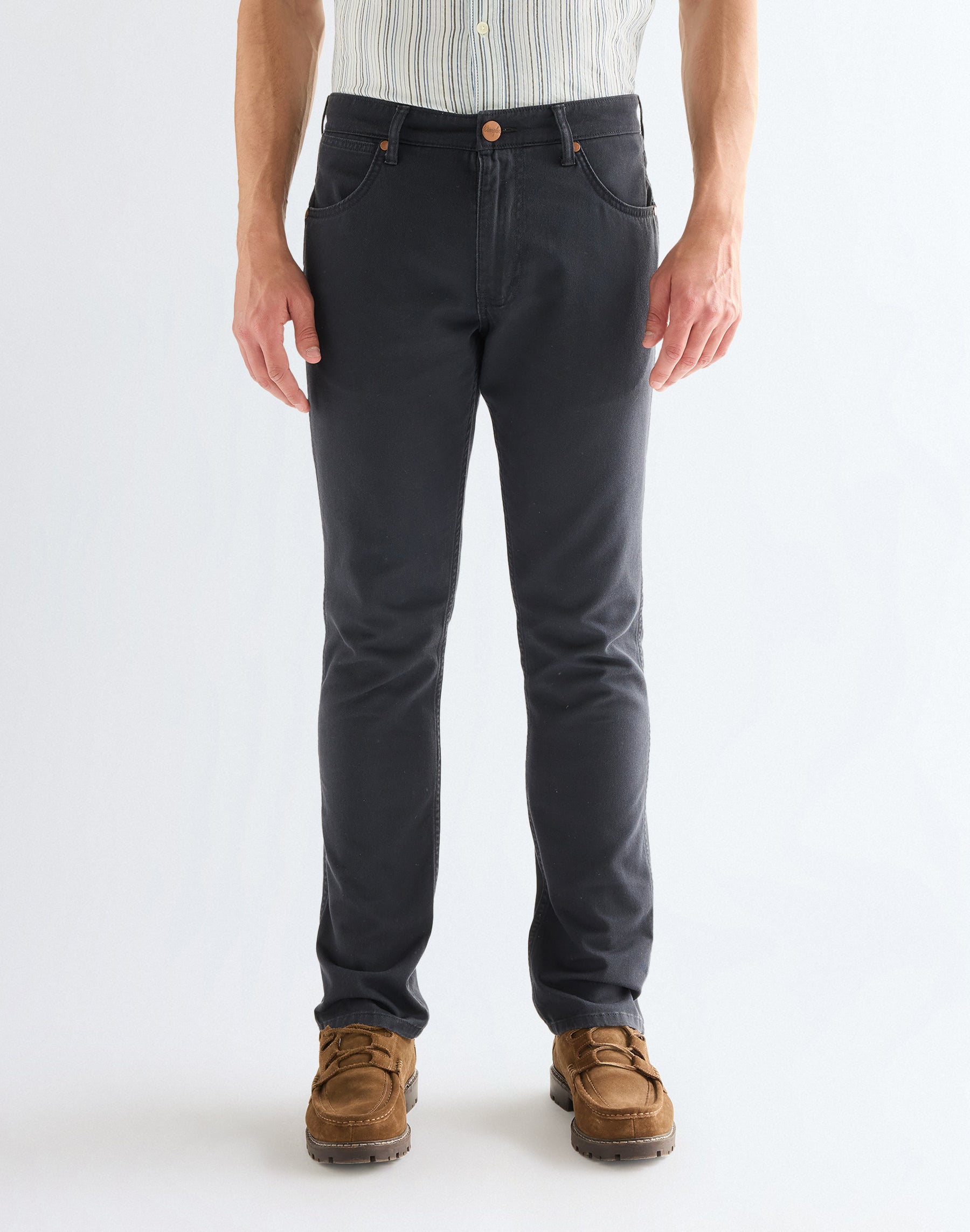 Greensboro in Dark Navy Pantalon Wrangler