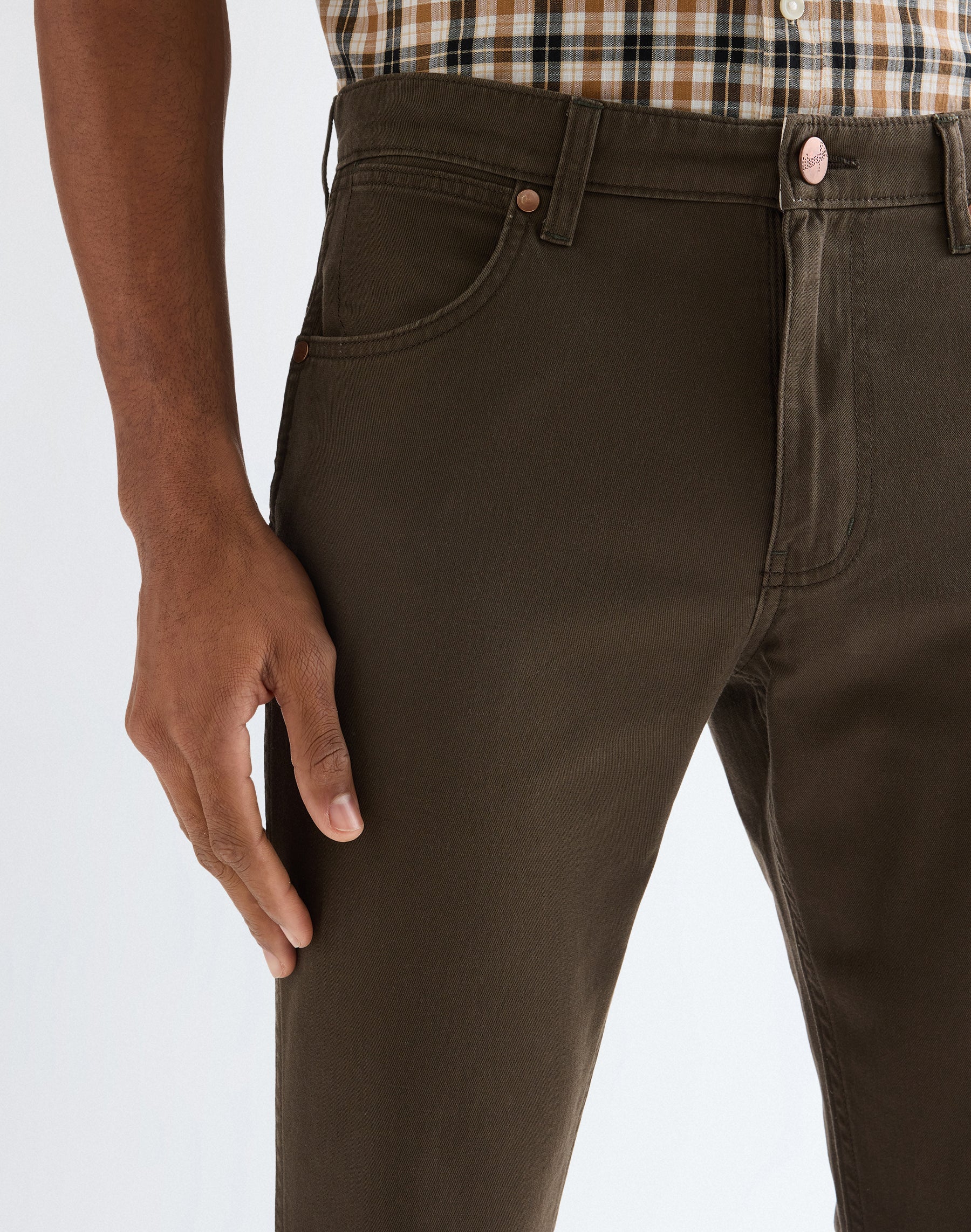 Greensboro in Wren Hosen Wrangler