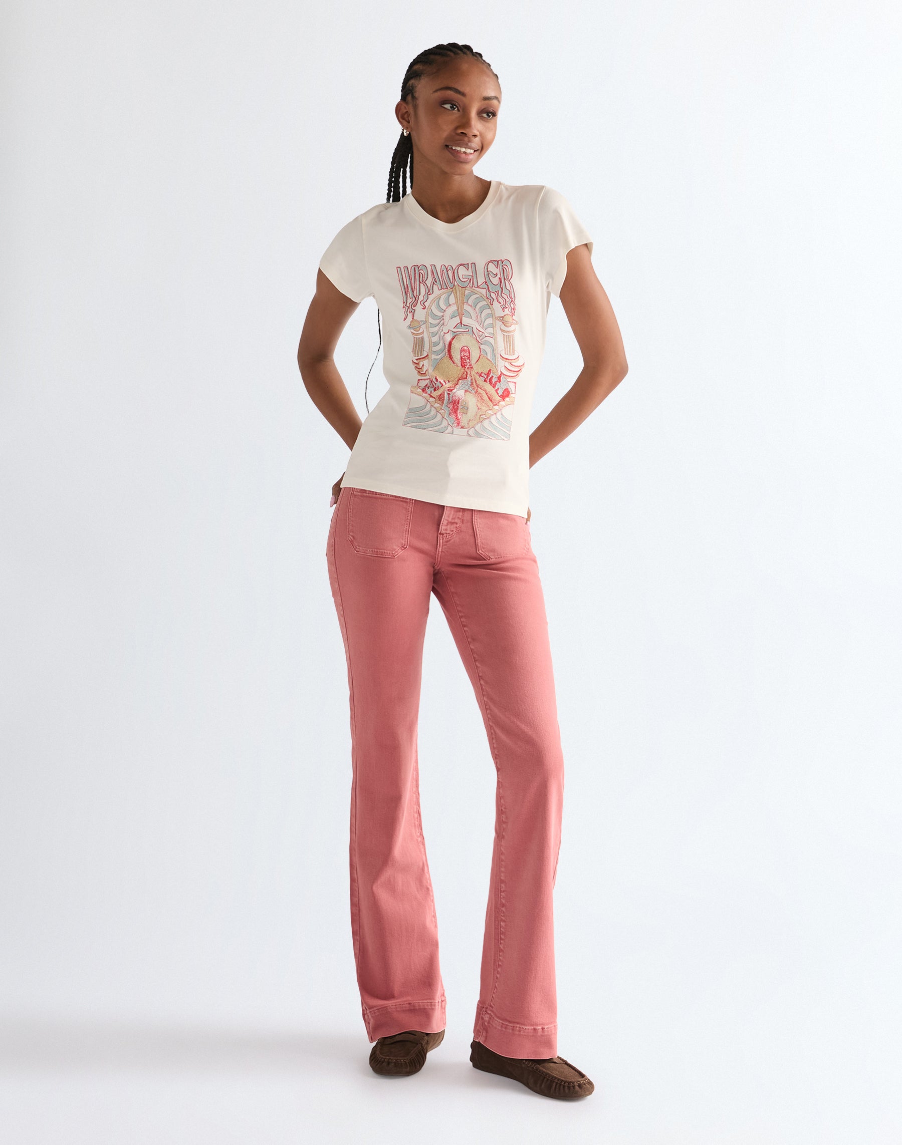 Flare in Washed Red Jeans Wrangler