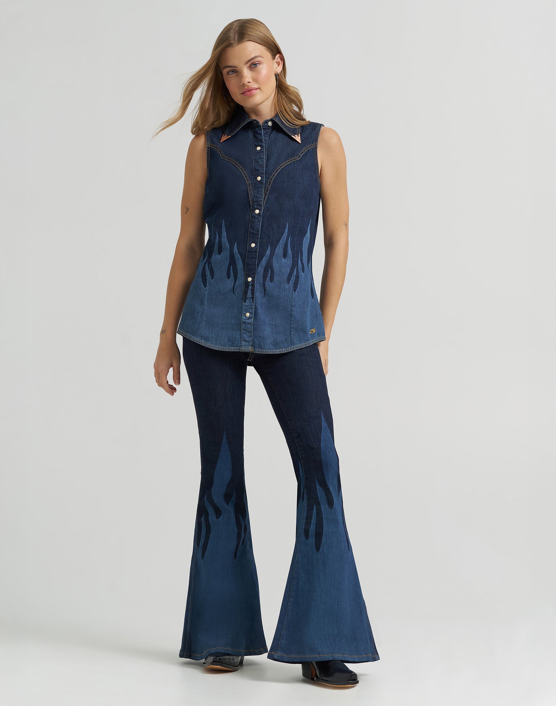 Sleeveless Shirt in Rinse Hemden Wrangler
