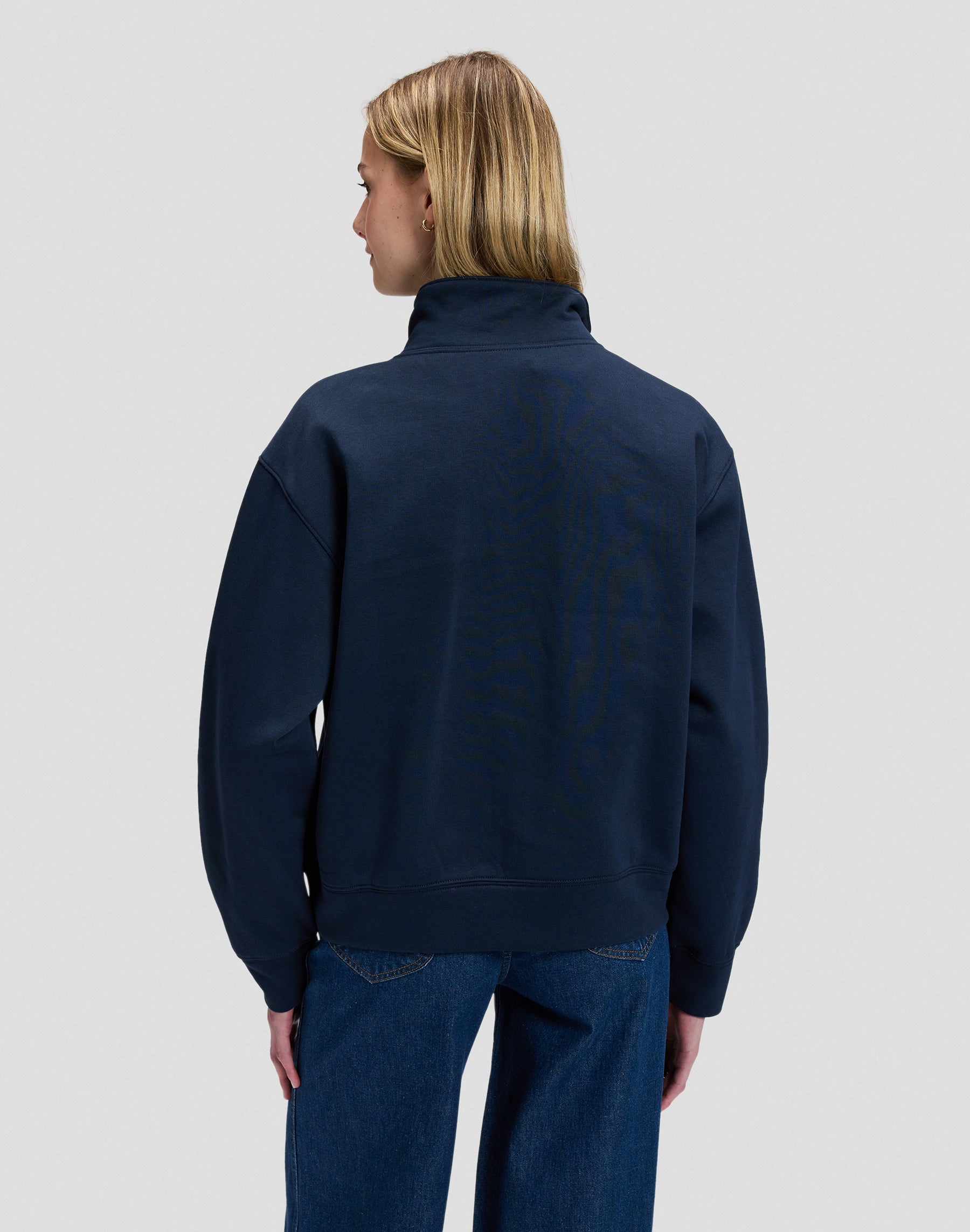 Sweatshirt Popover in Rivet Navy Sweatshirts Lee