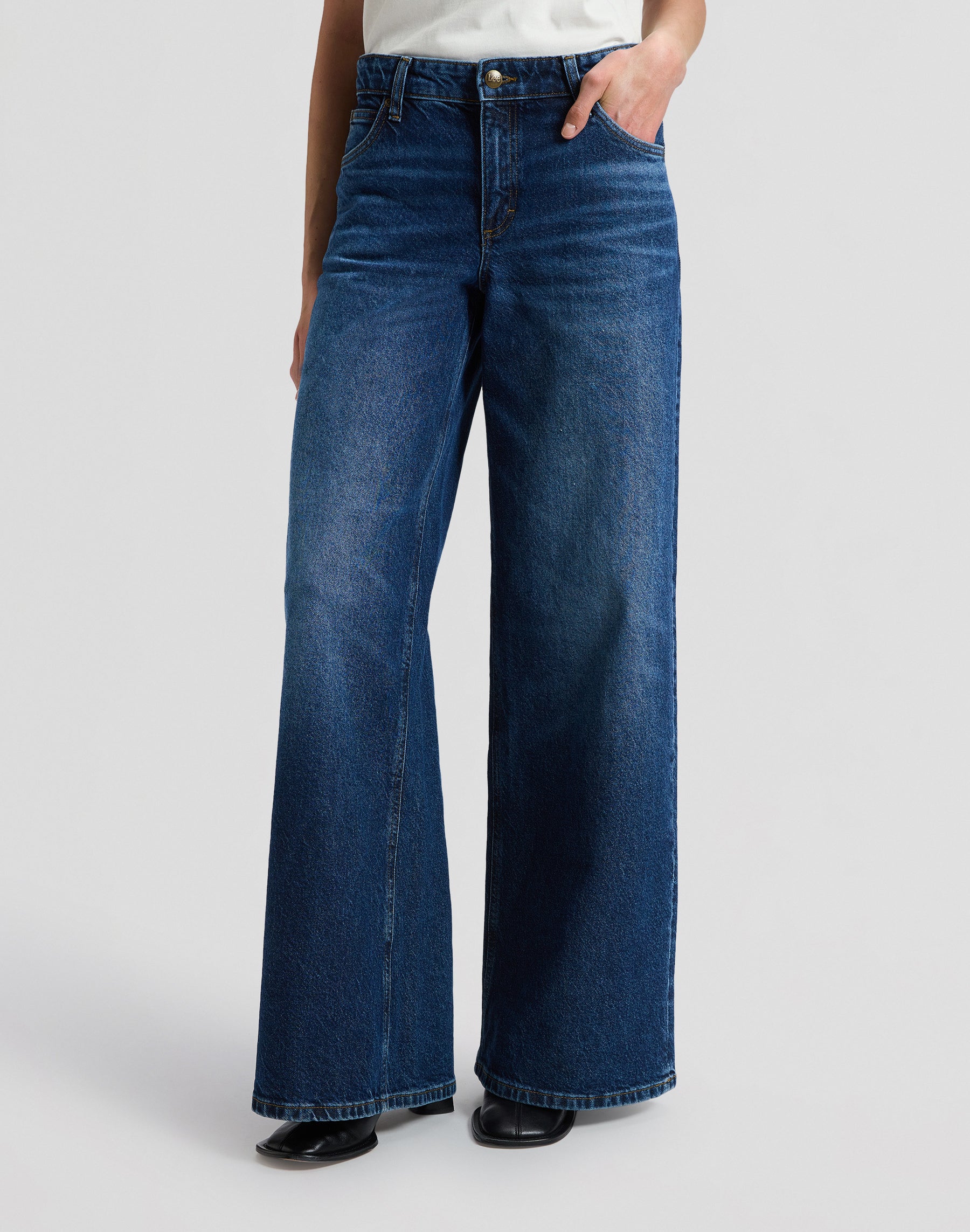 Jeans Hope in Flash Blue Jeans Lee