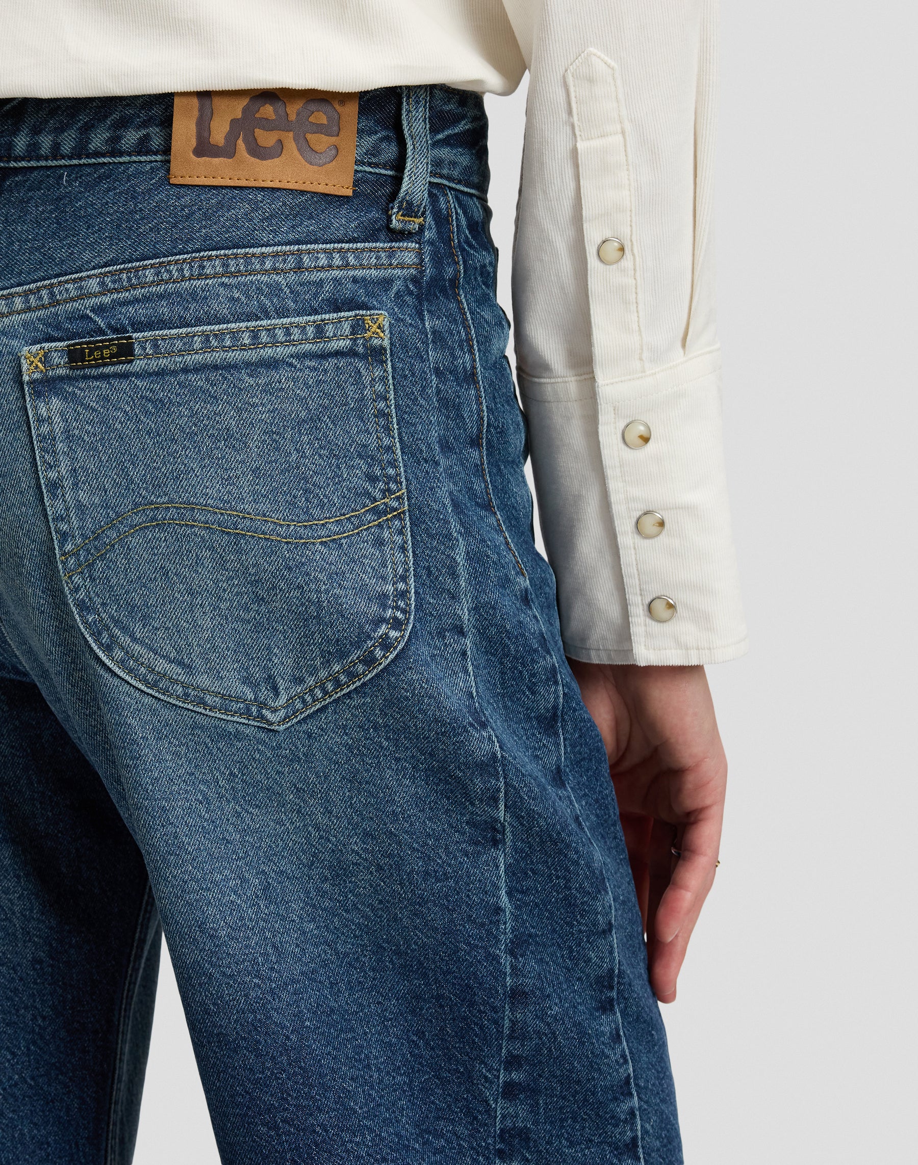 Jeans Rider Barrel in Stellar Blade Jeans Lee