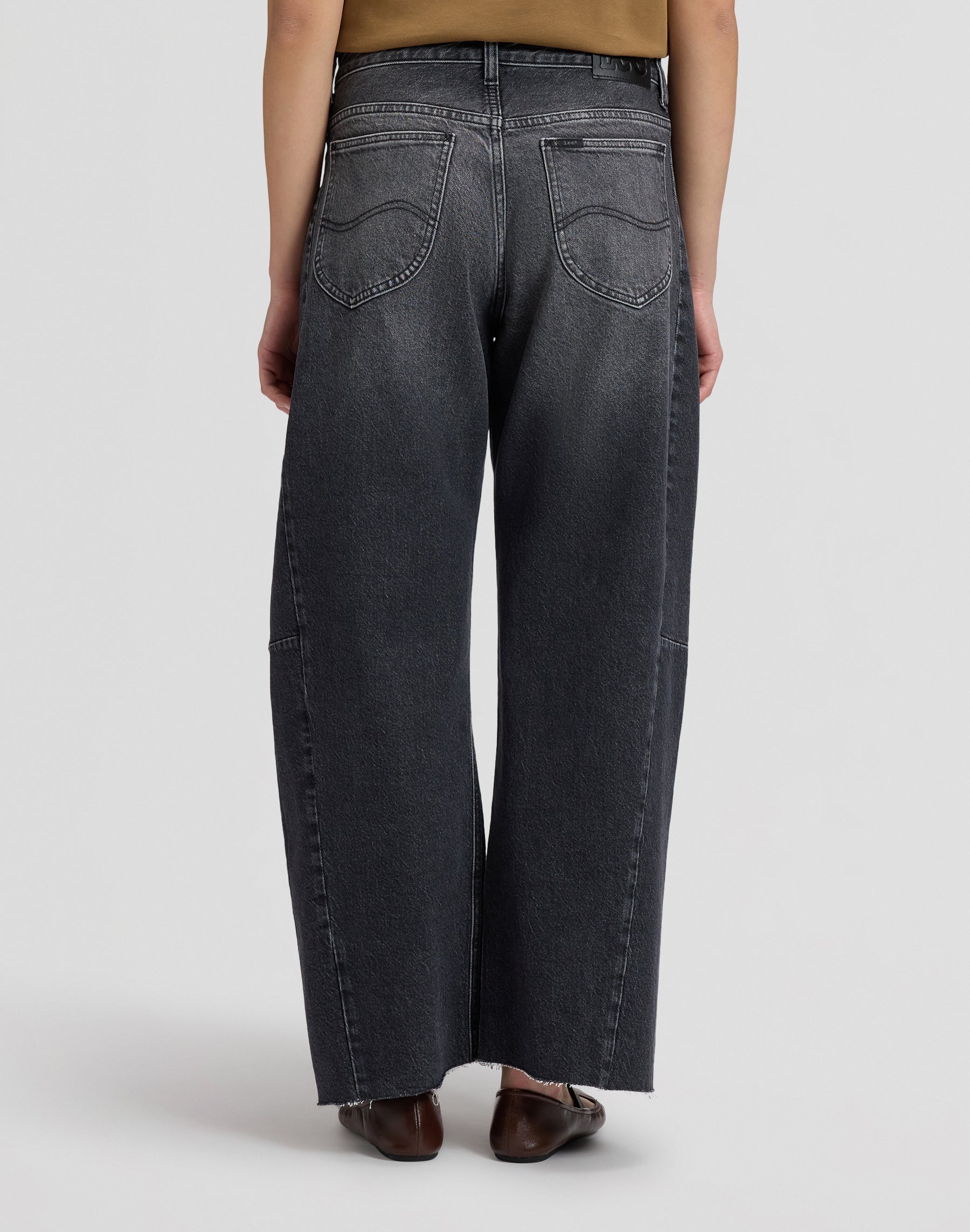 Jeans Rider Barrel in Charred Black Jeans Lee