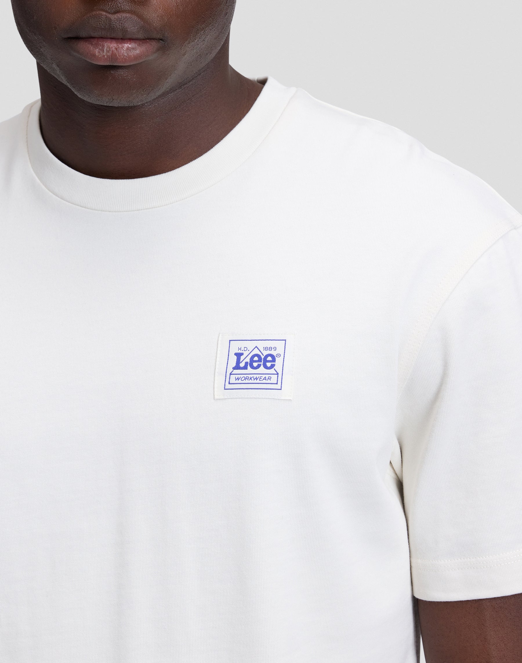 T-Shirt Workwear in Ecru T-Shirts Lee
