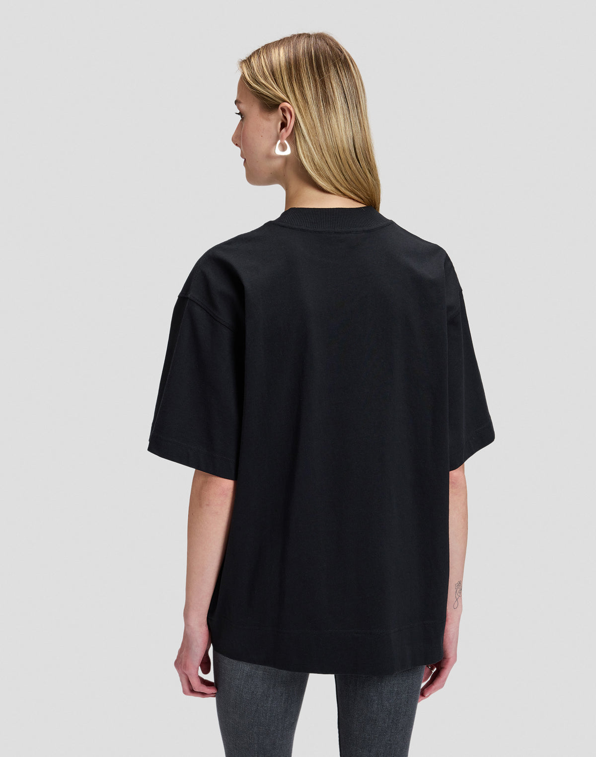 T-Shirt Elongated Boxy in Black T-Shirts Lee